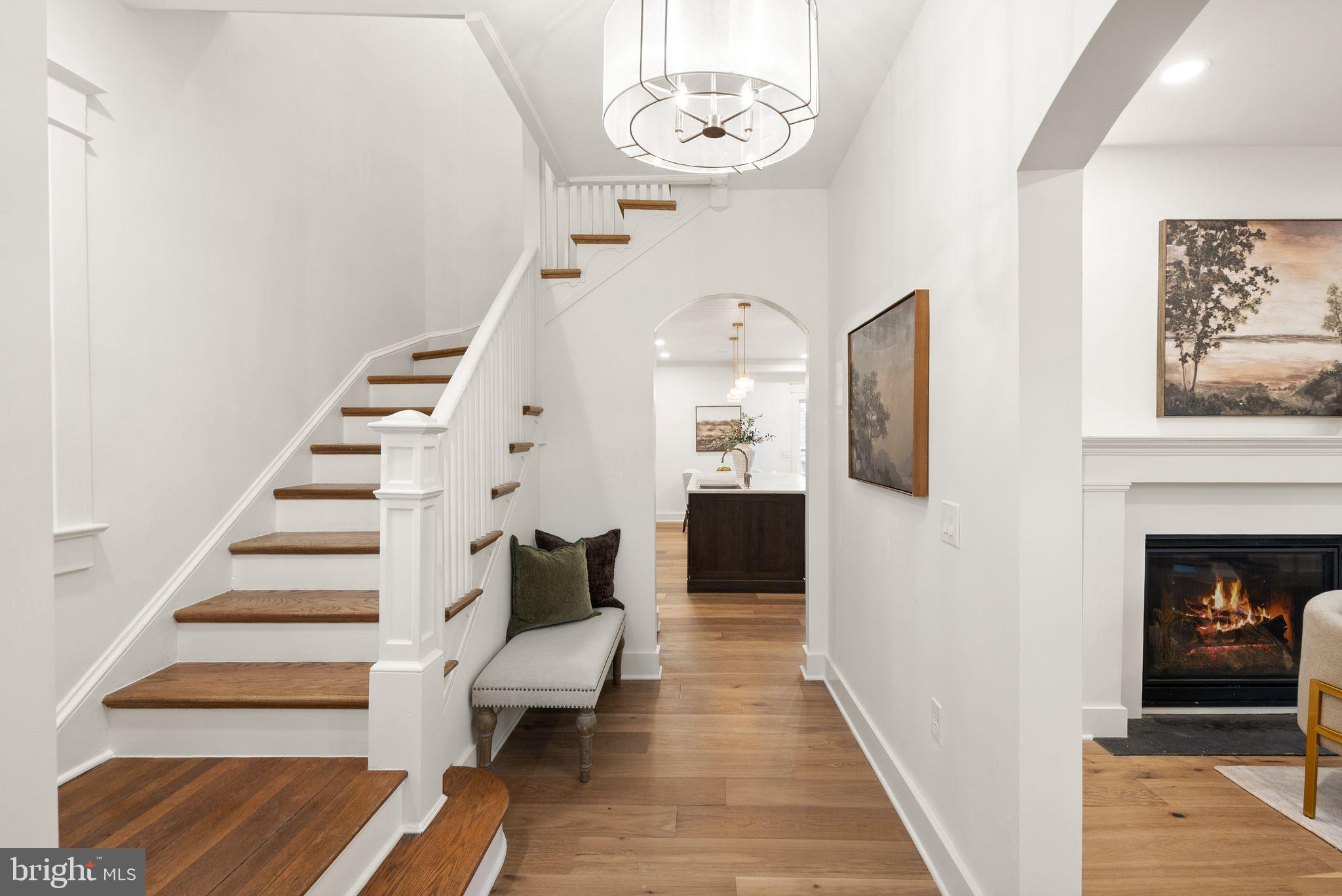 CHEVY CHASE VILLAGE - Residential