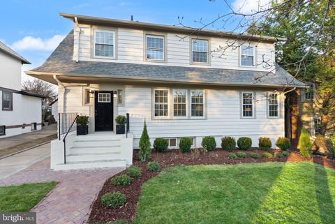 Photo of 3805 Thornapple Street, CHEVY CHASE, MD 20815 (MLS # MDMC2205308)
