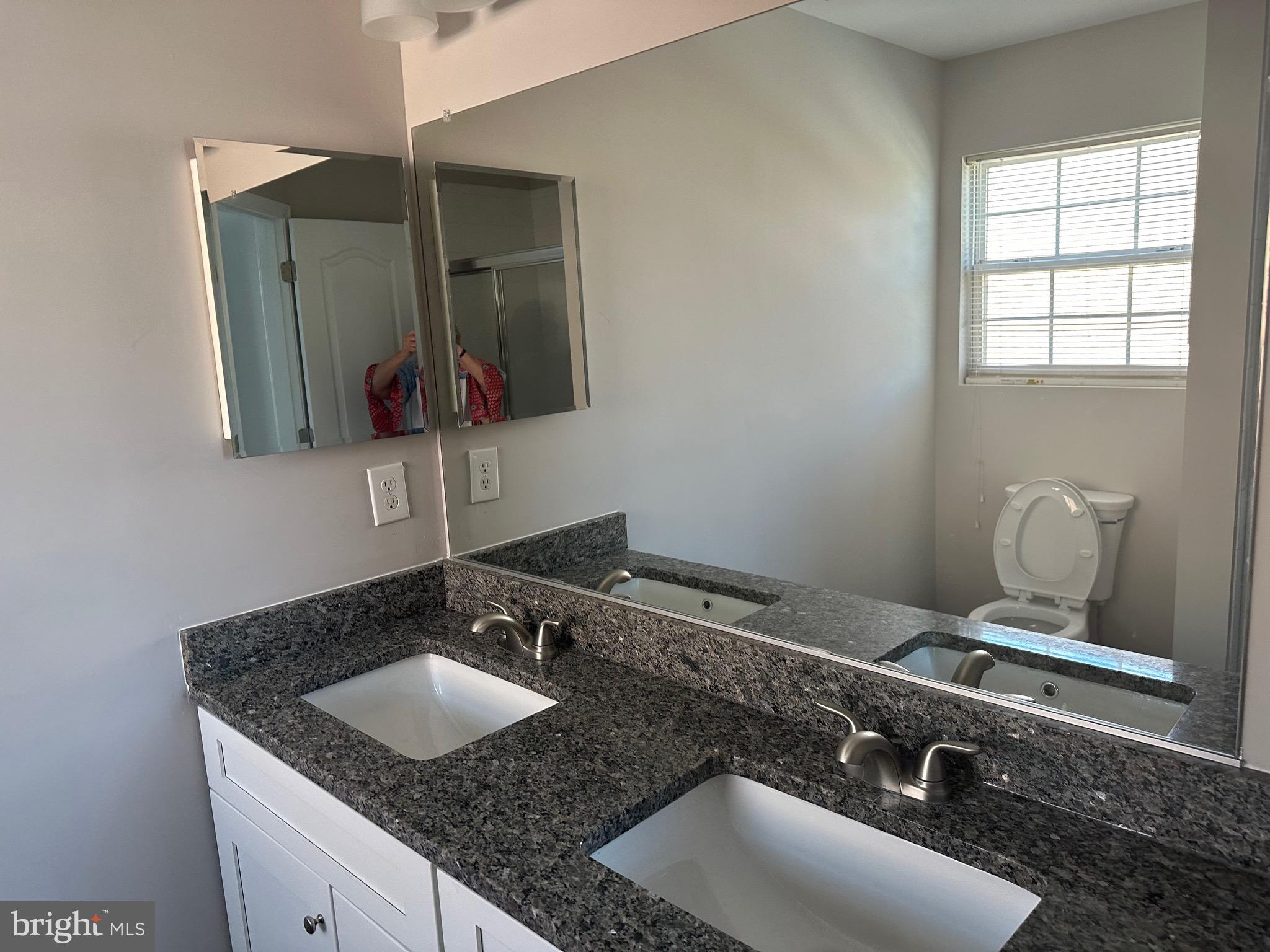 ST CHARLES SUB - SHEFFIELD - Residential Lease