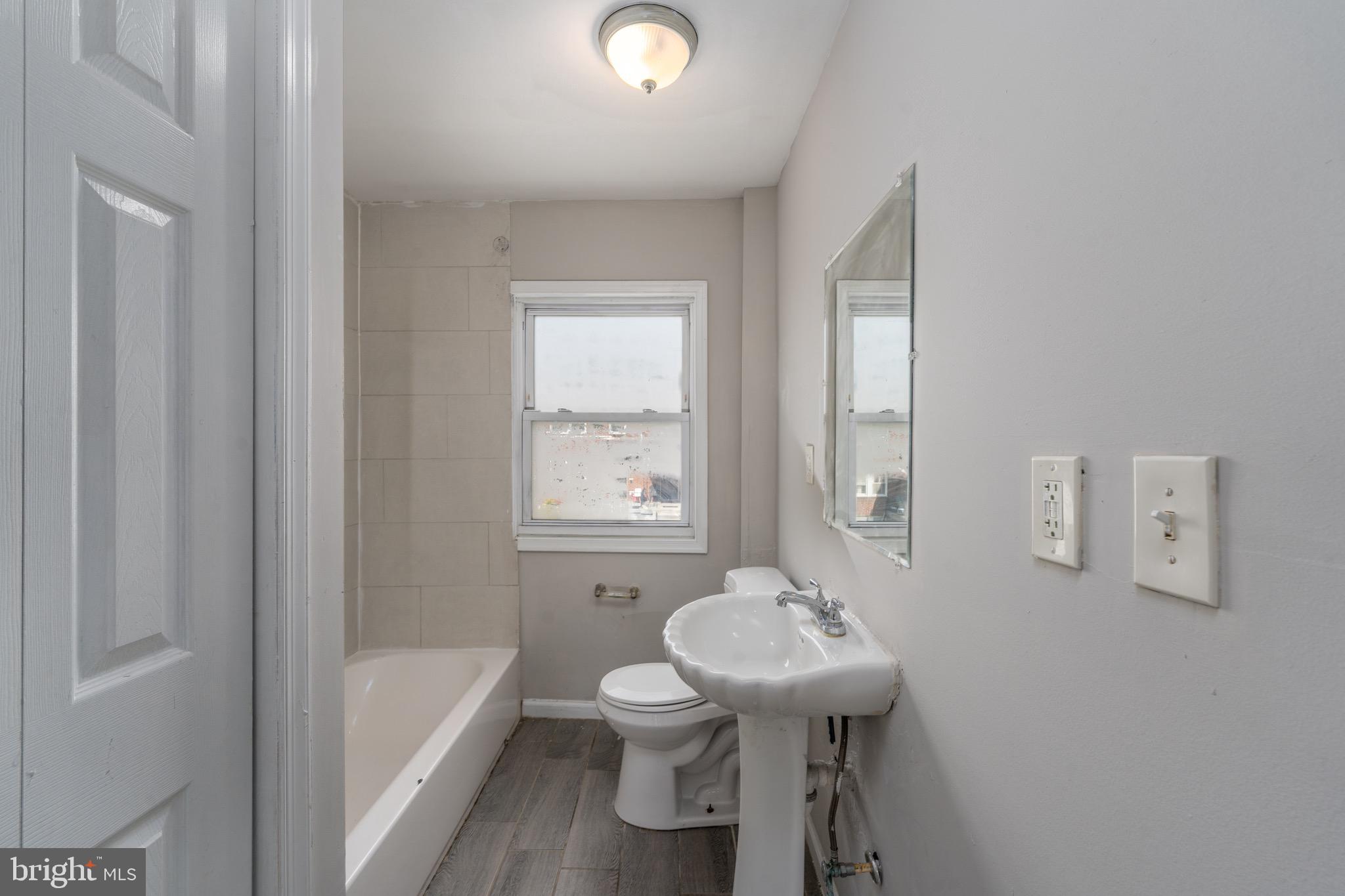 CARROLL-SOUTH HILTON - Residential