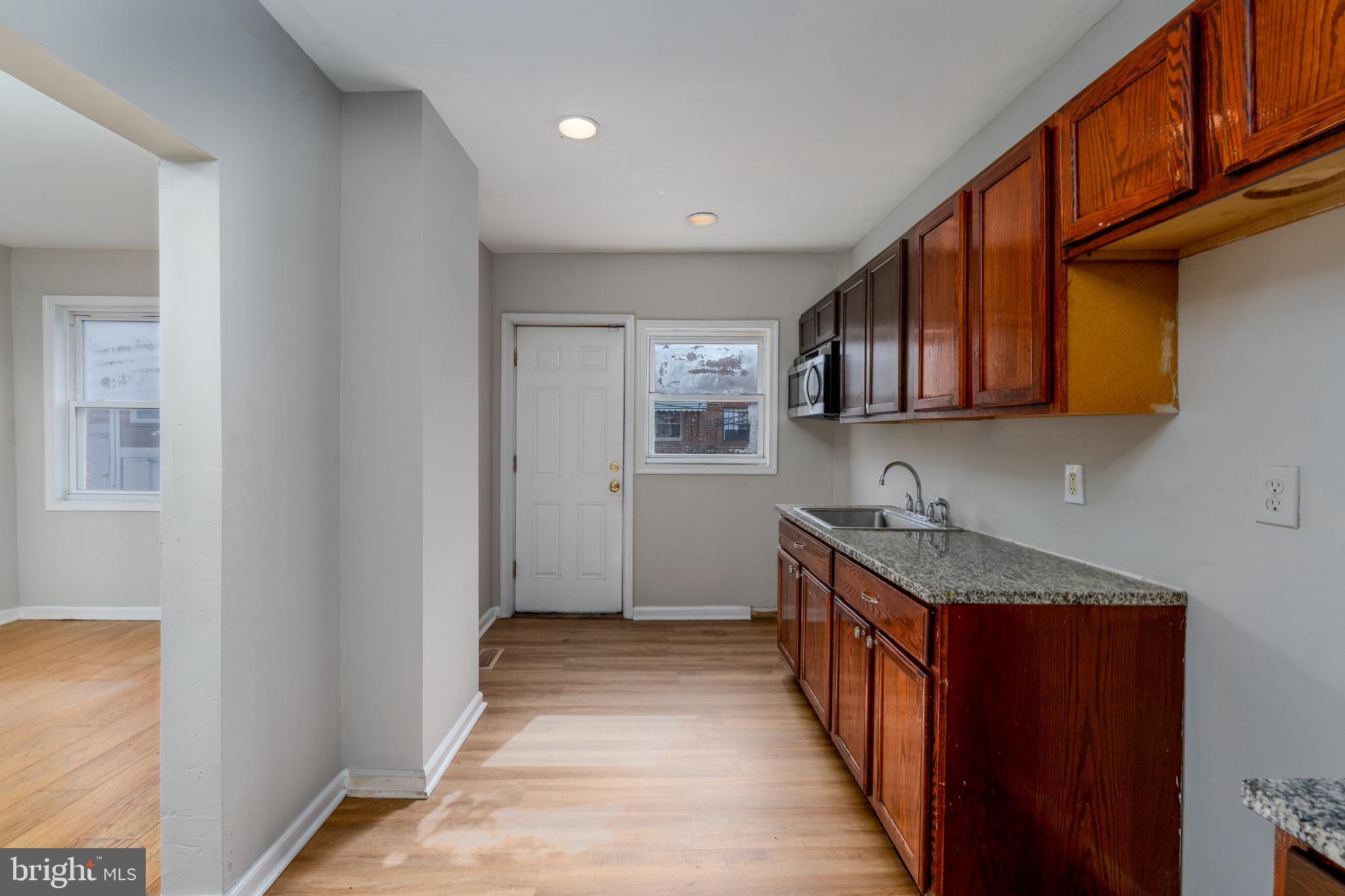 CARROLL-SOUTH HILTON - Residential