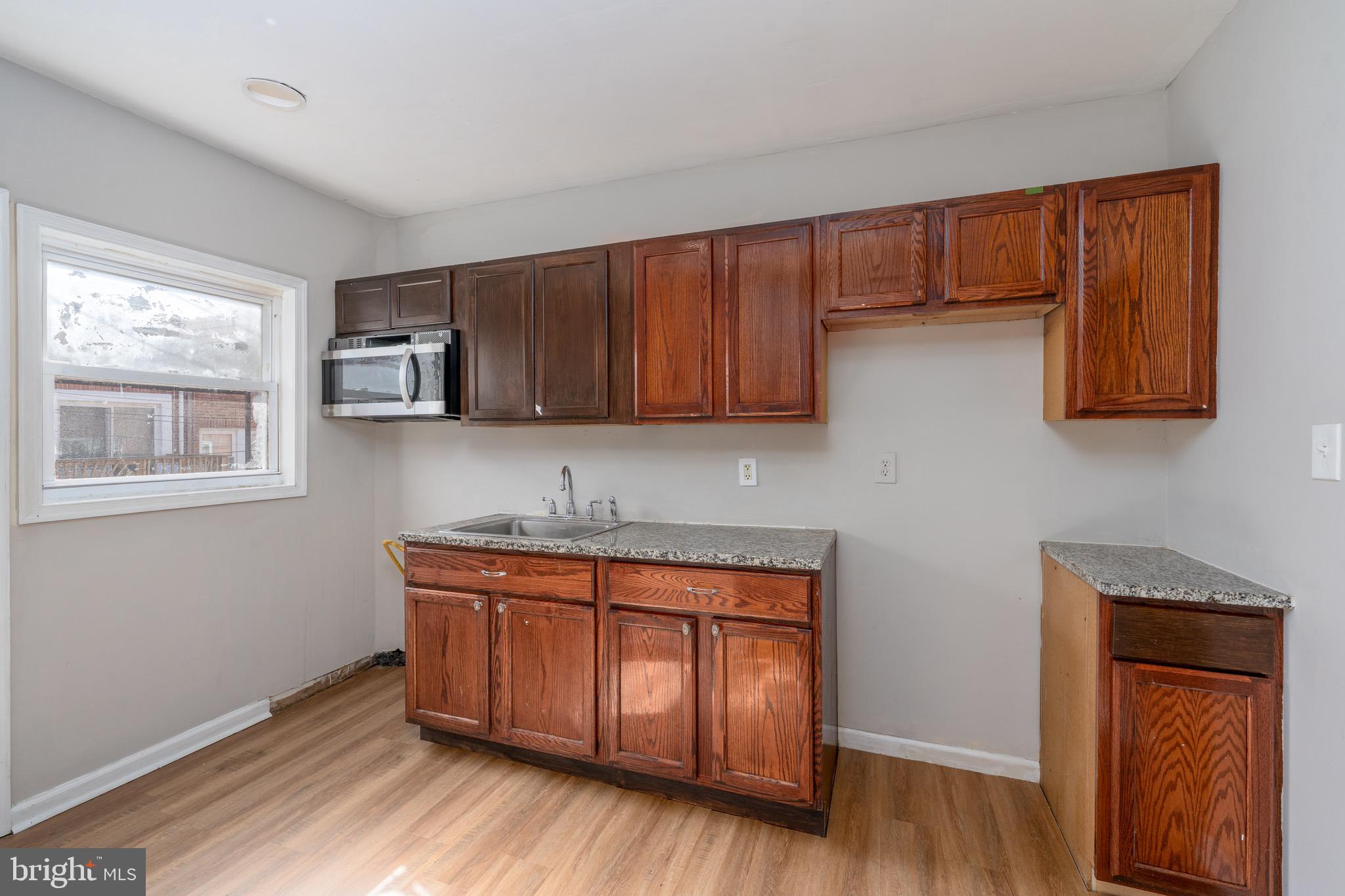 CARROLL-SOUTH HILTON - Residential