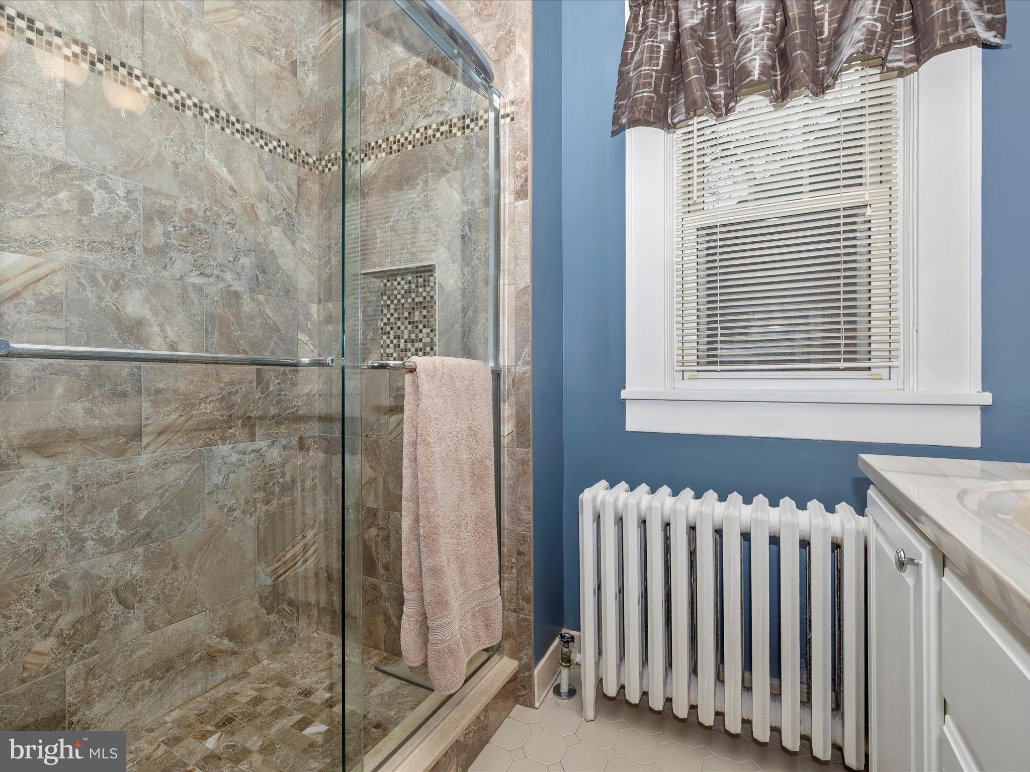 ROSEDALE - Residential