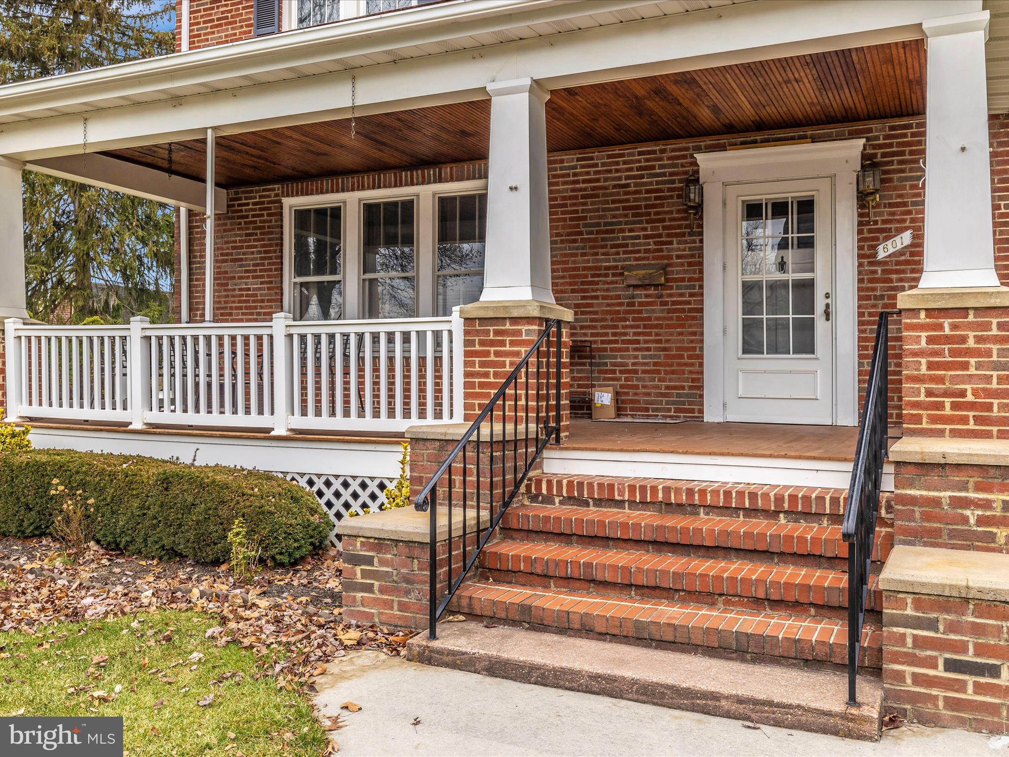 ROSEDALE - Residential