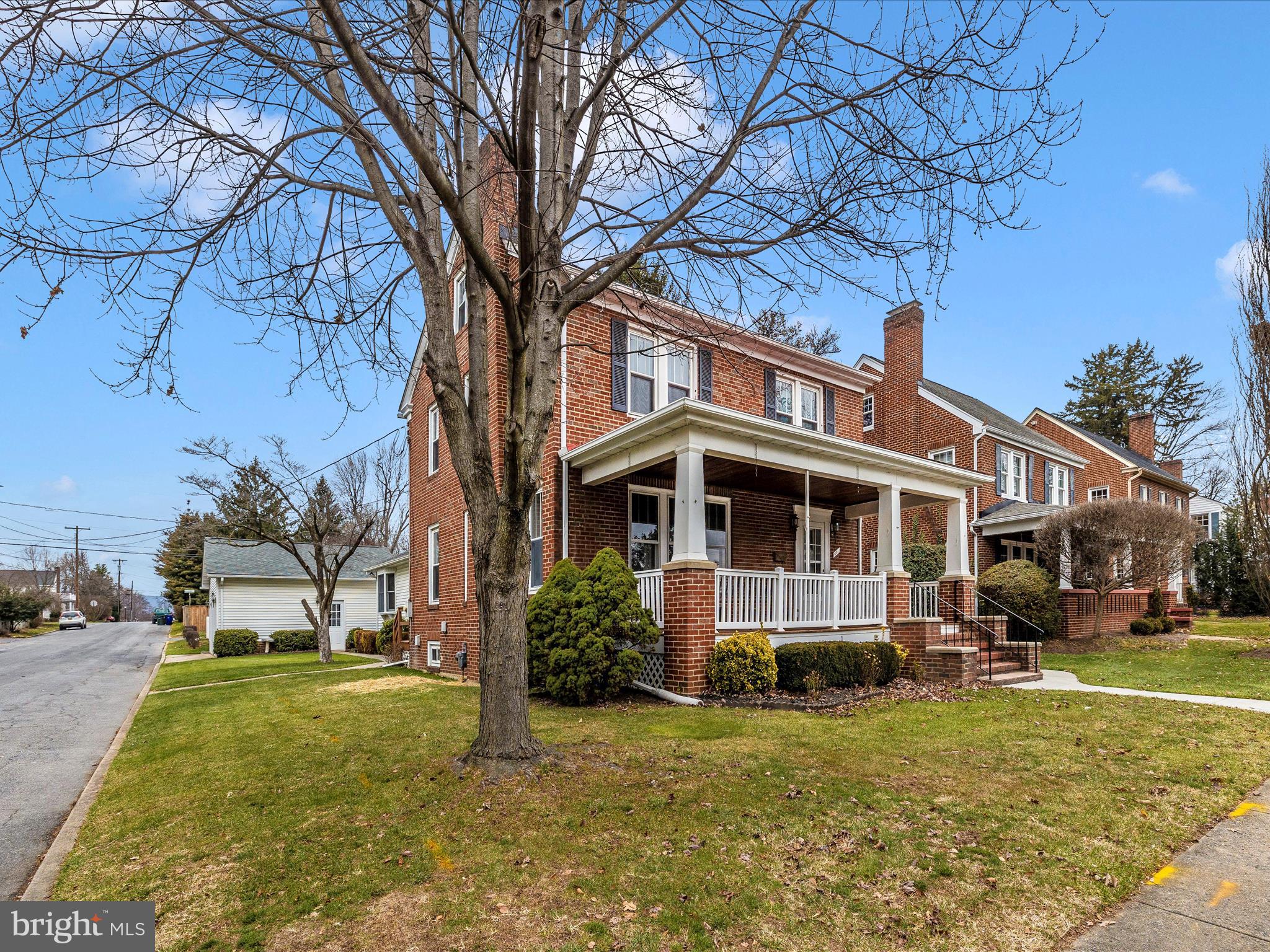 ROSEDALE - Residential