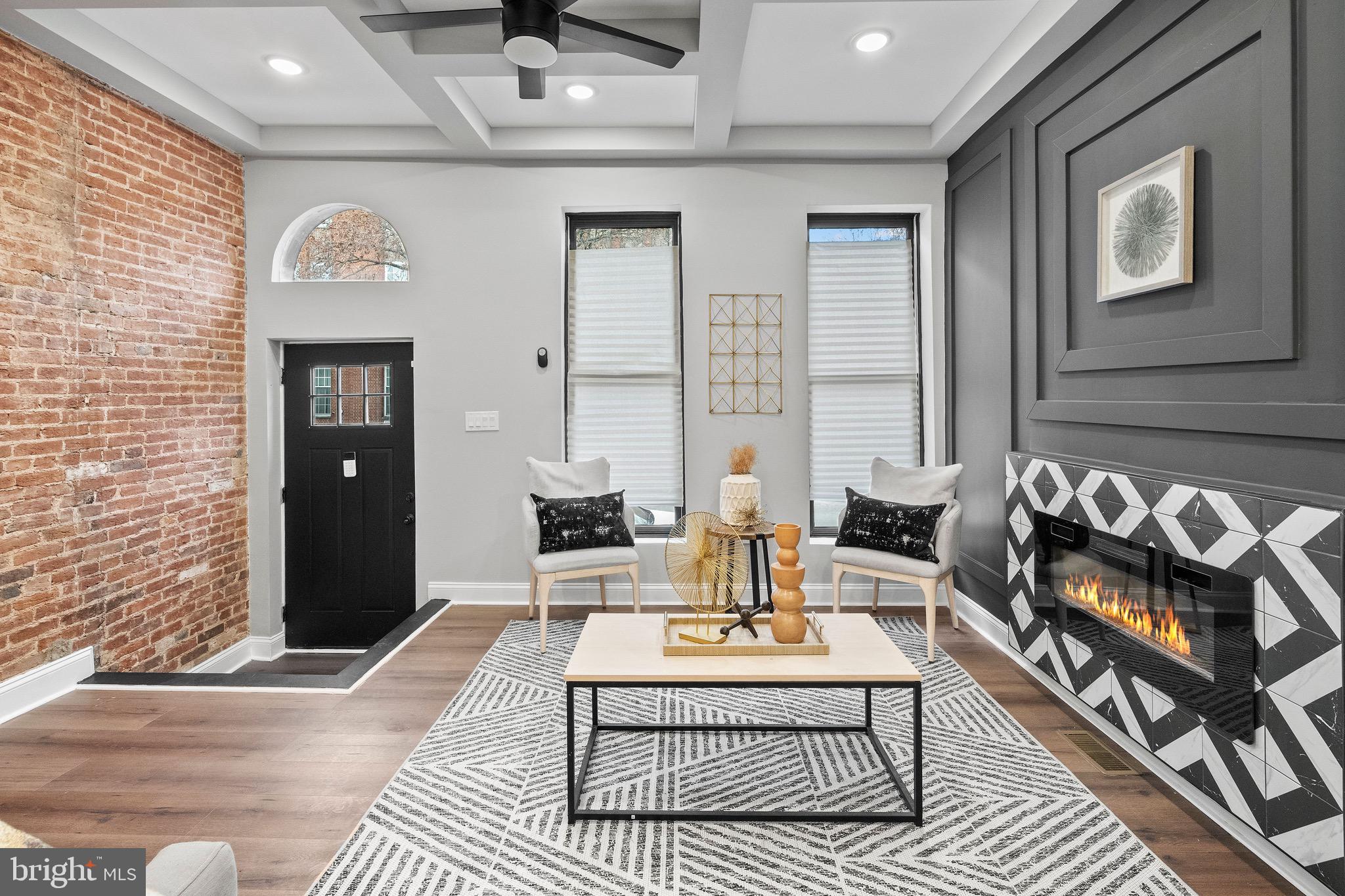 FRANKLIN SQUARE HISTORIC DISTRICT - Residential