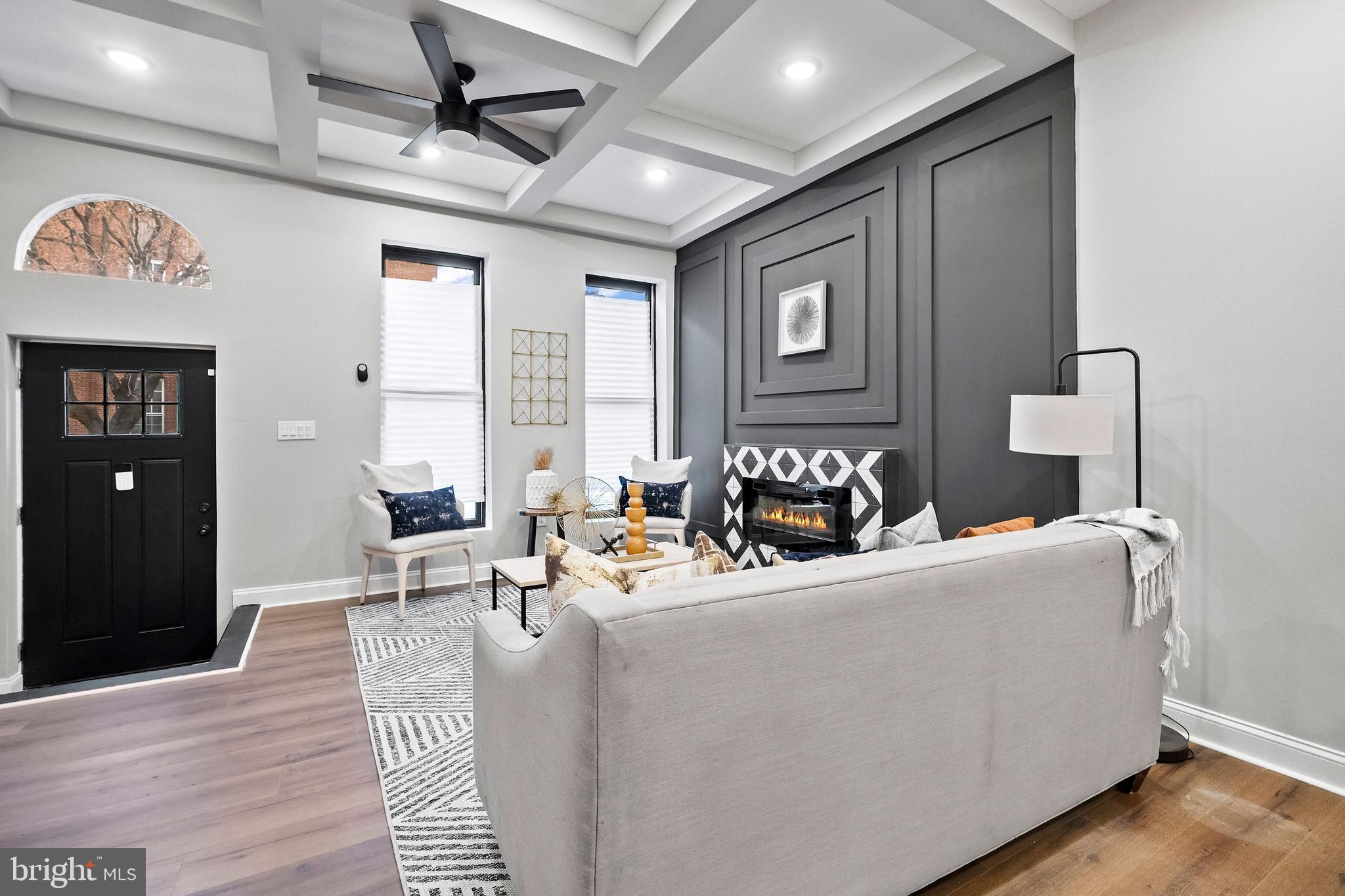 FRANKLIN SQUARE HISTORIC DISTRICT - Residential