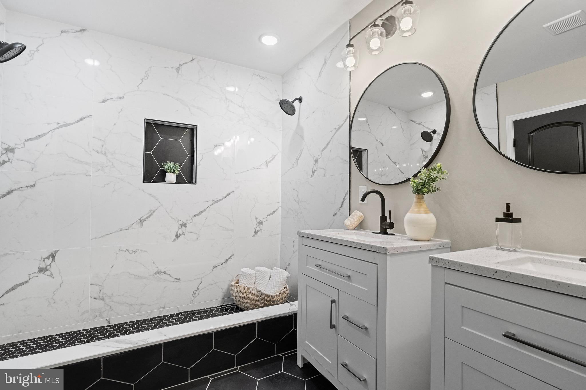 FRANKLIN SQUARE HISTORIC DISTRICT - Residential