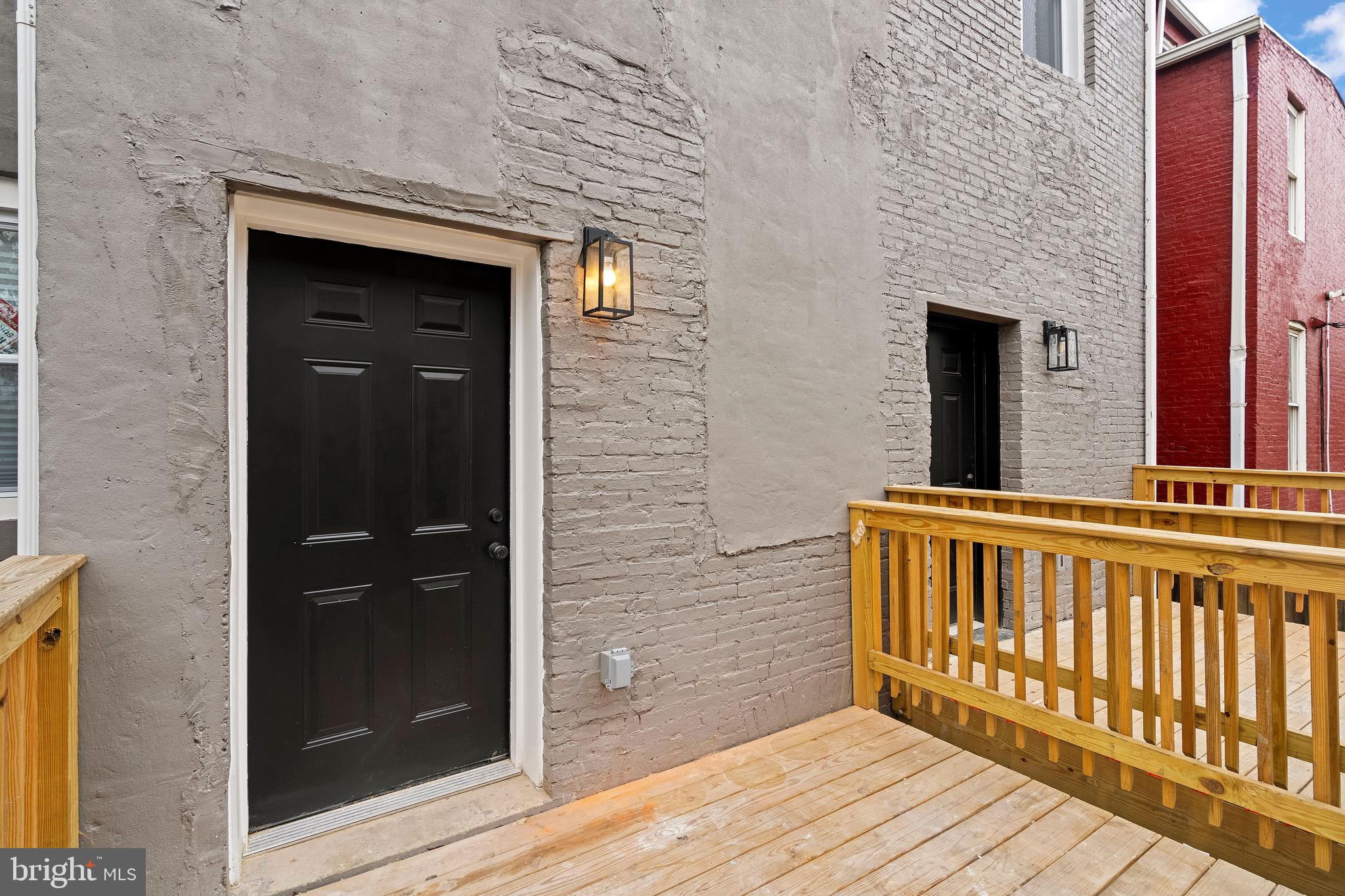 FRANKLIN SQUARE HISTORIC DISTRICT - Residential