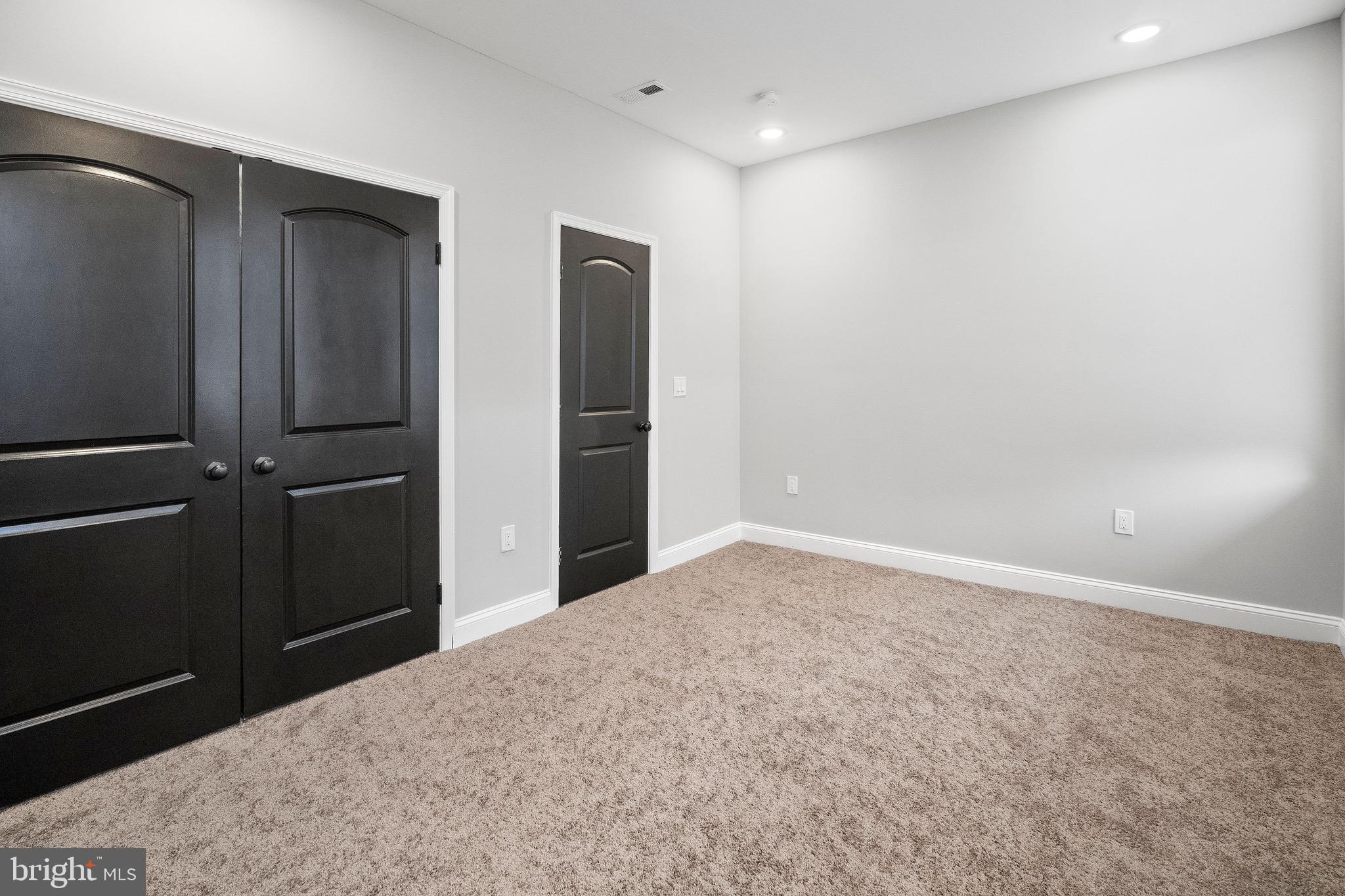 FRANKLIN SQUARE HISTORIC DISTRICT - Residential