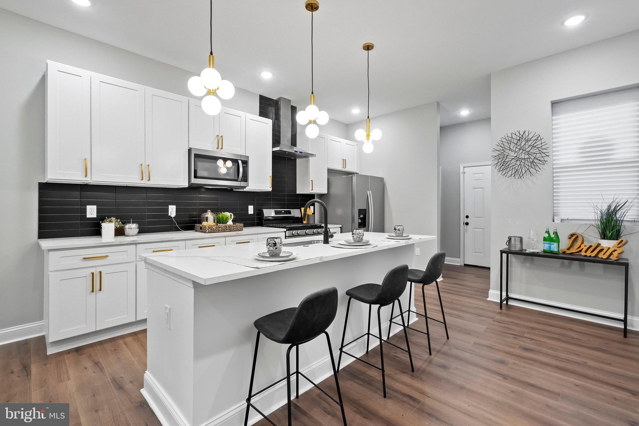 FRANKLIN SQUARE HISTORIC DISTRICT - Residential