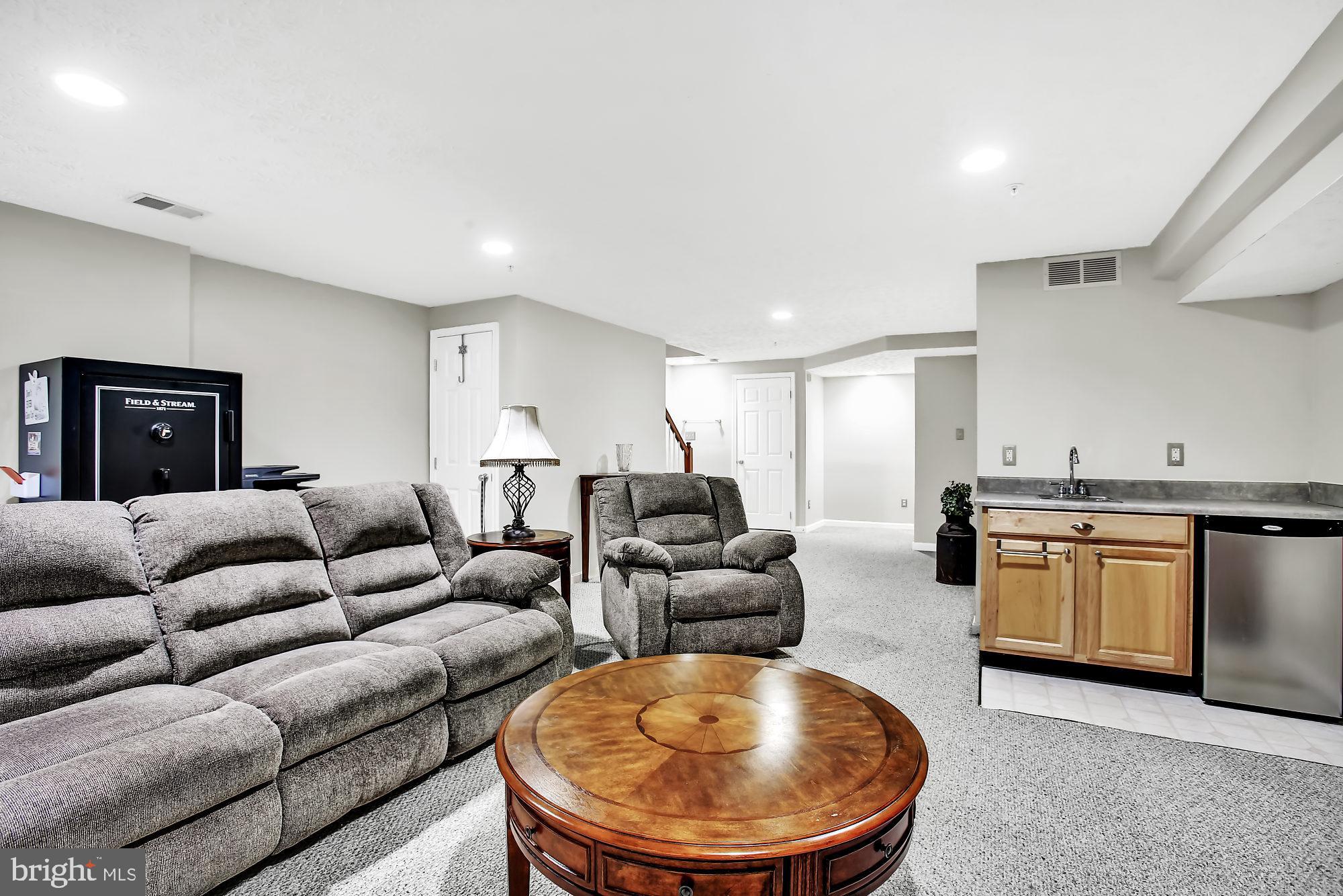 BRISTOL FOREST - Residential