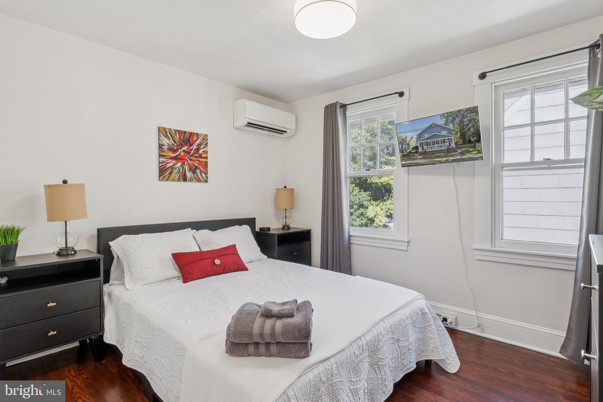 PRESIDENTS HILL - Residential