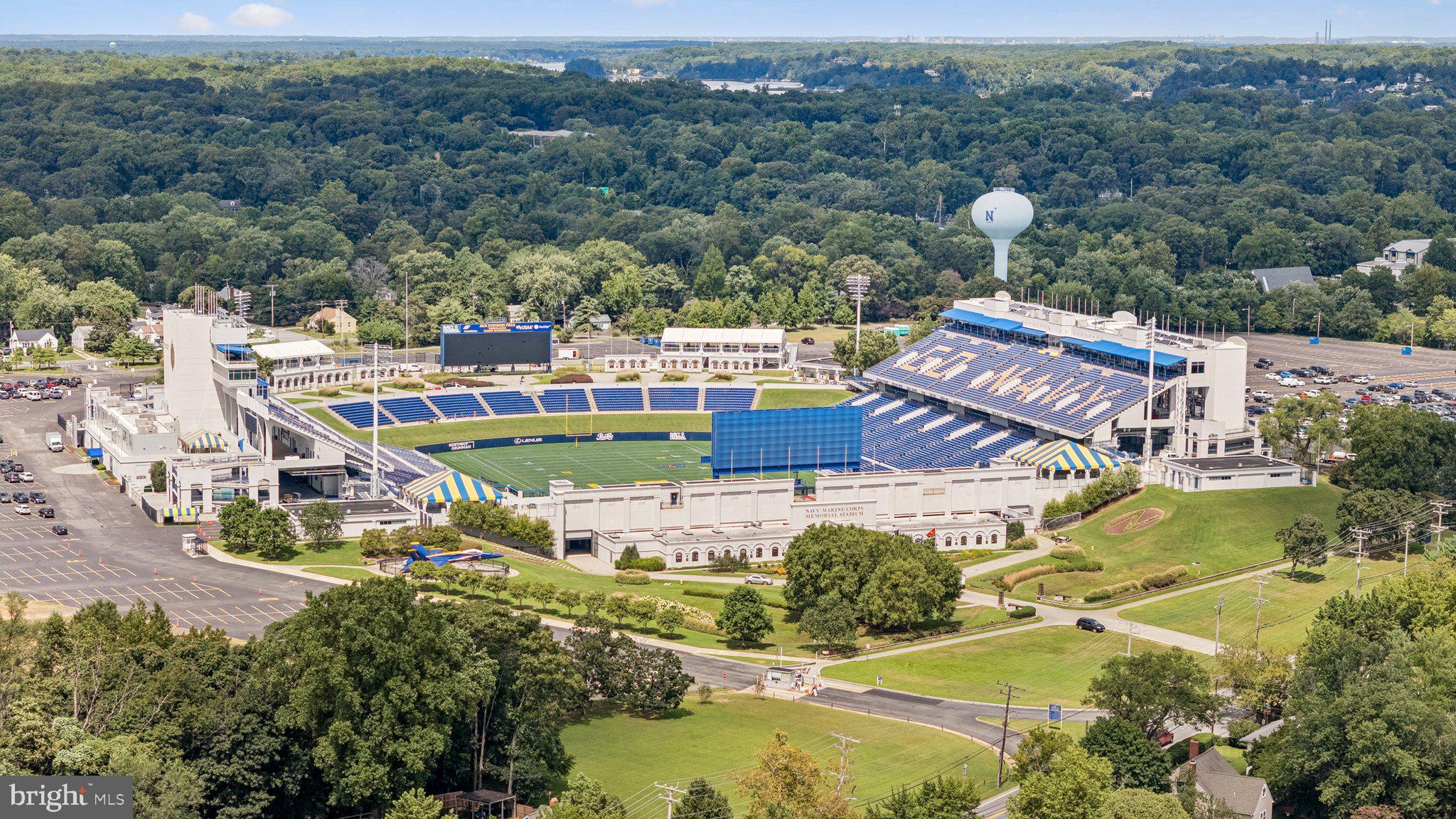 PRESIDENTS HILL - Residential