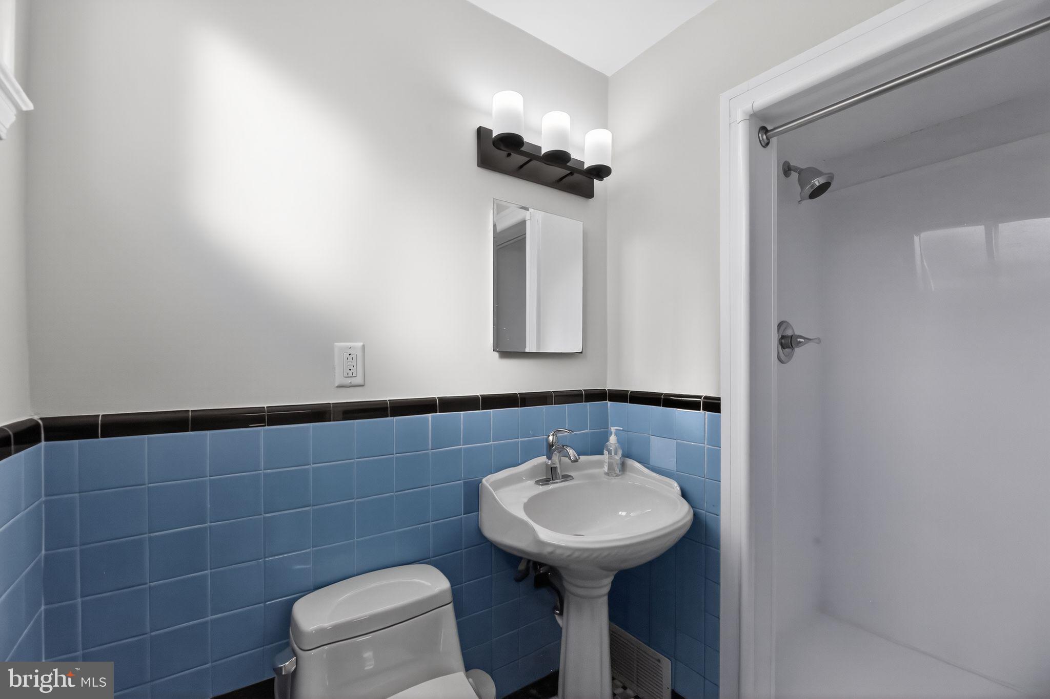 LEXINGTON PARK - Residential