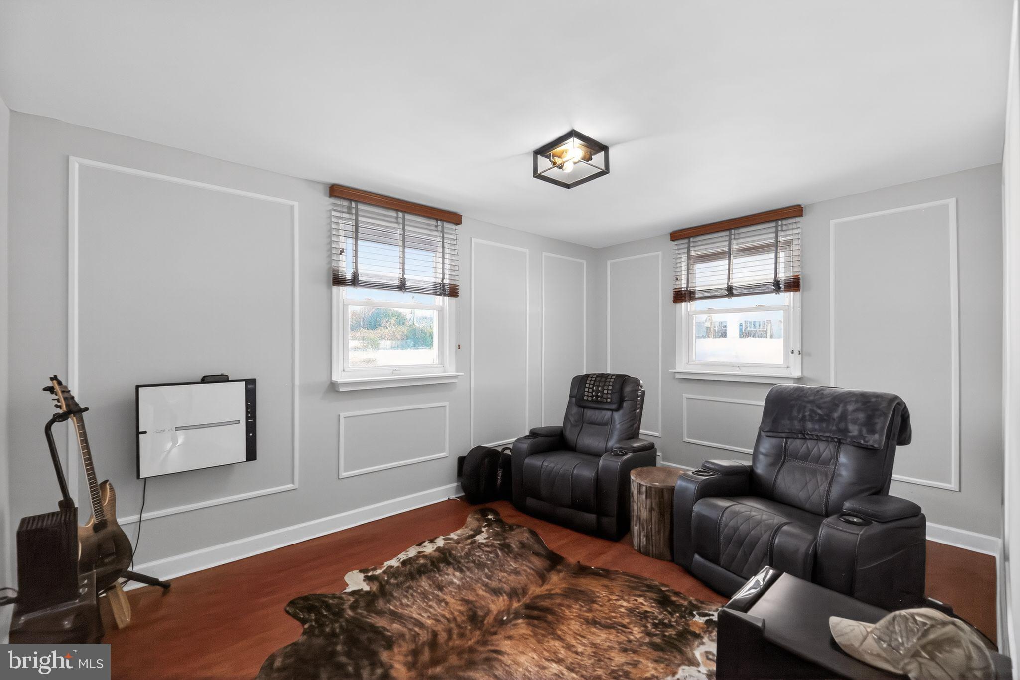 LEXINGTON PARK - Residential