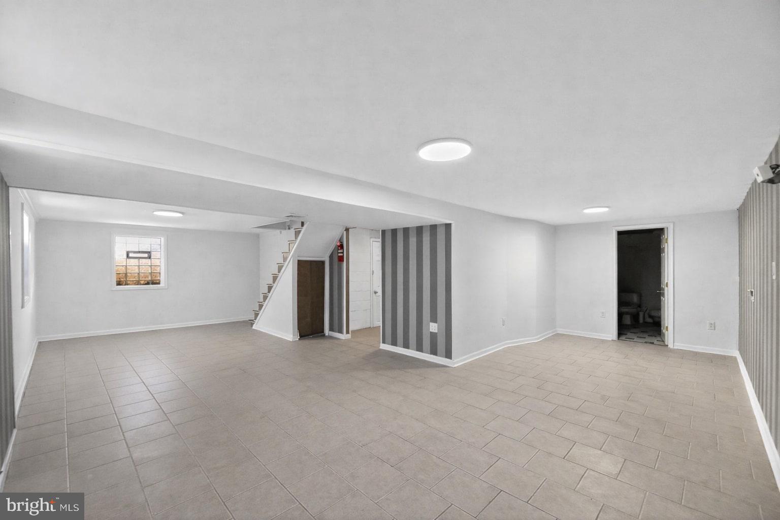 LEXINGTON PARK - Residential