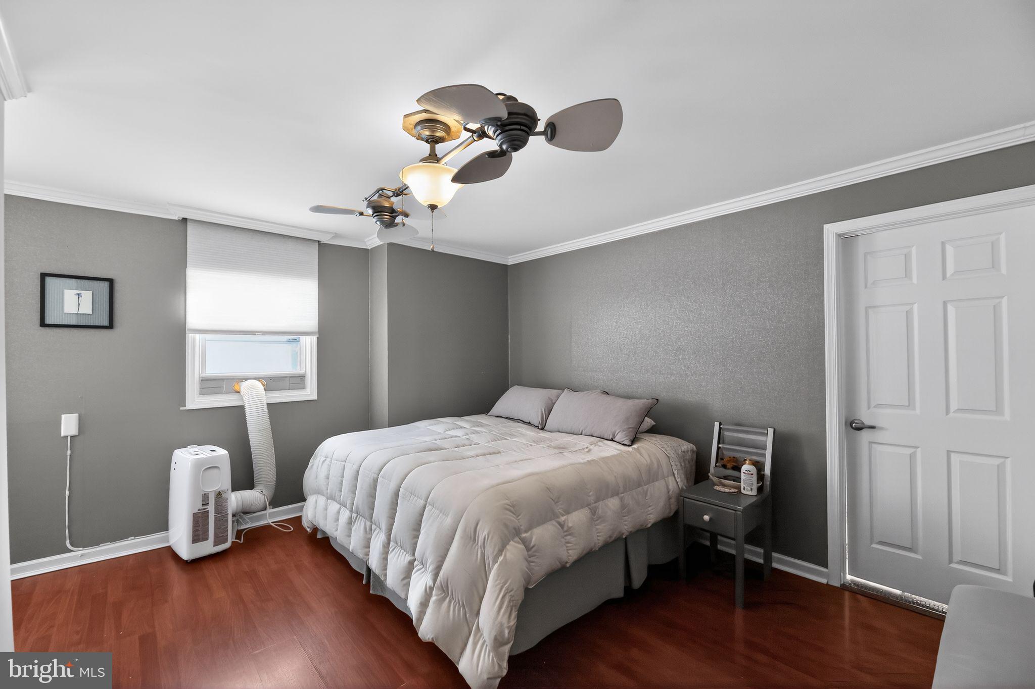 LEXINGTON PARK - Residential