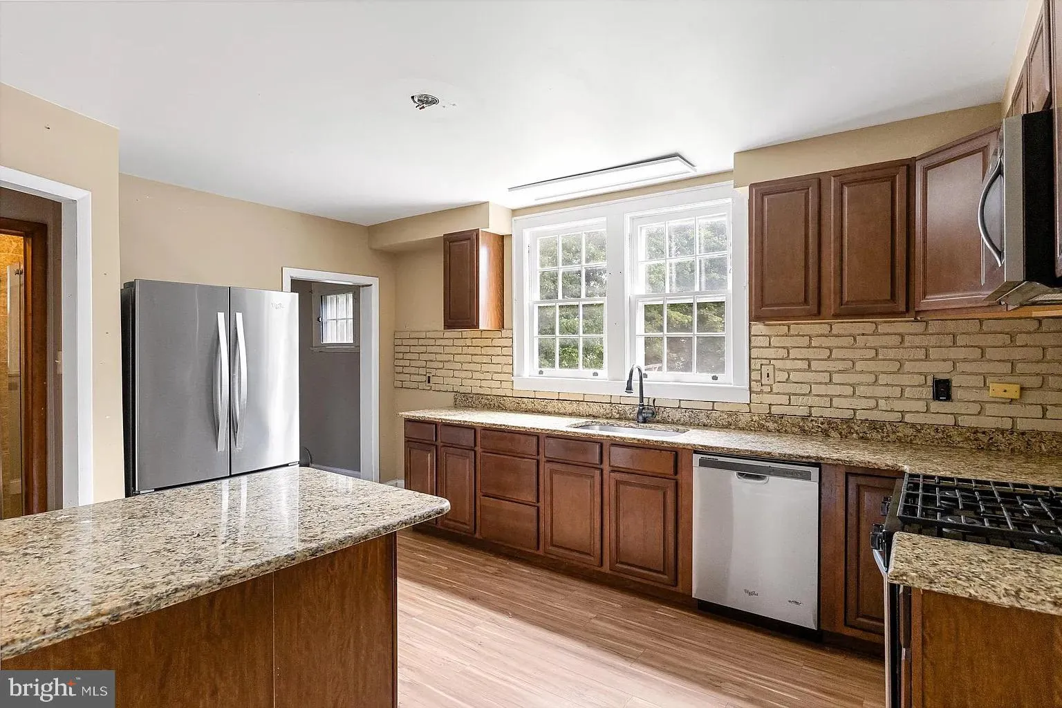 Berlin, New Jersey 08009, United States, 5 Bedrooms Bedrooms, ,2 BathroomsBathrooms,Residential,Active,107462