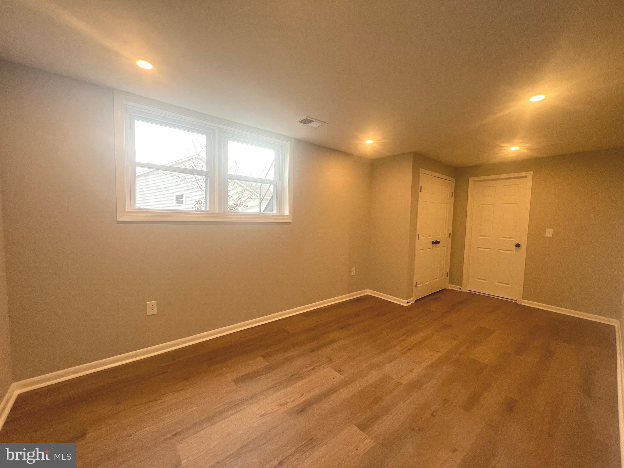 CRESTVIEW ESTATE - Residential