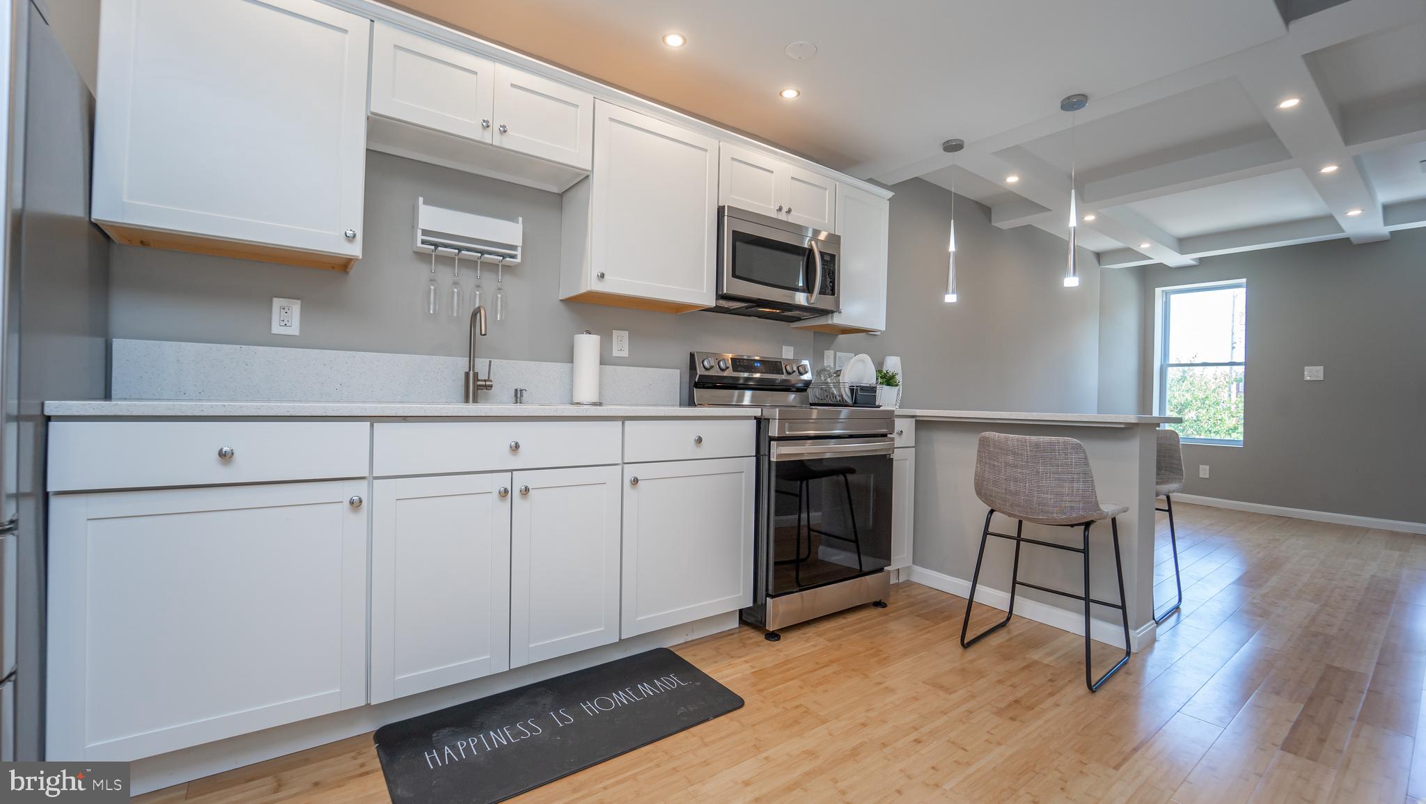 WASHINGTON VILLAGE - Residential Income