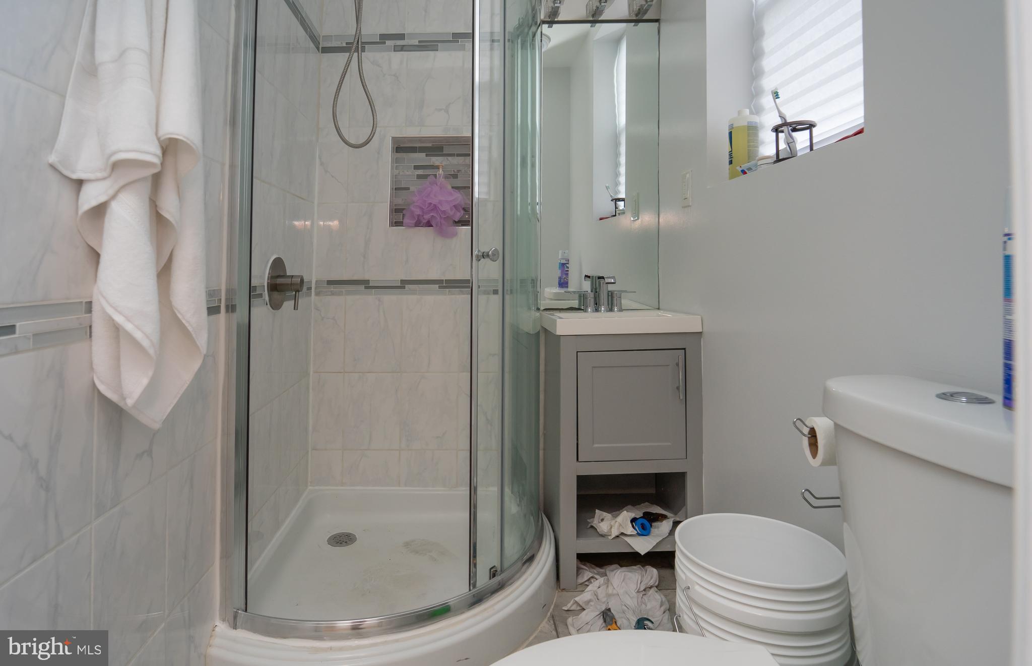 WASHINGTON VILLAGE - Residential Income