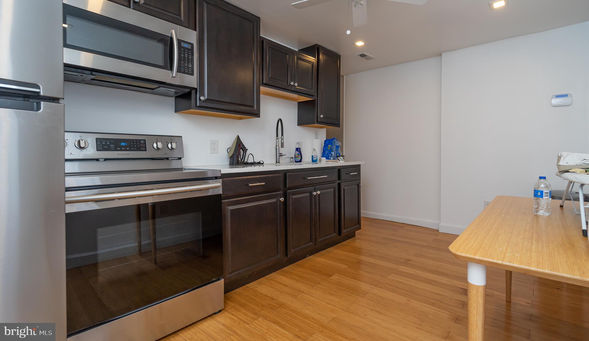 WASHINGTON VILLAGE - Residential Income