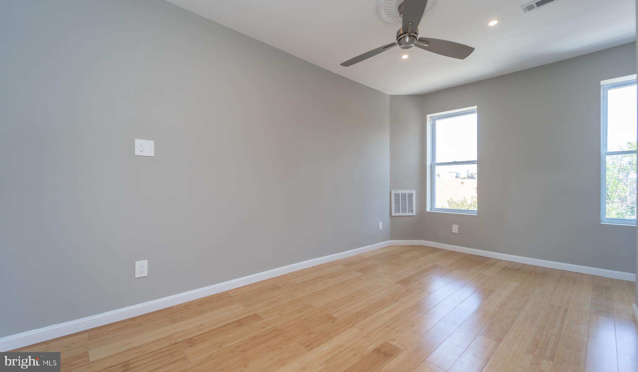 WASHINGTON VILLAGE - Residential Income