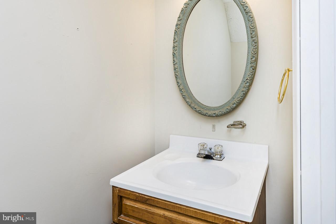 GLADE TOWN - Residential