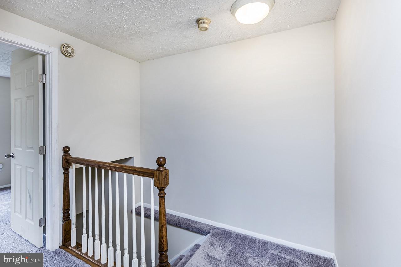 GLADE TOWN - Residential