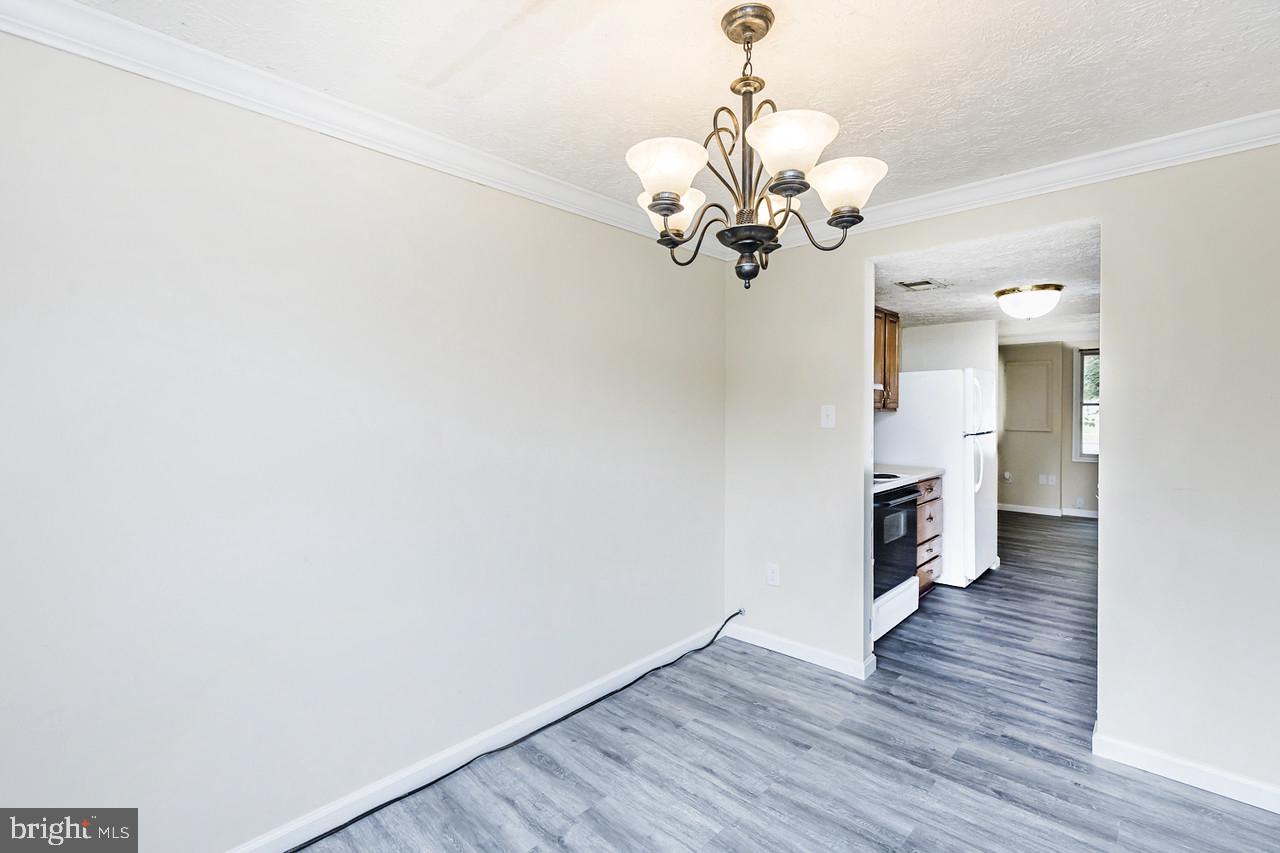 GLADE TOWN - Residential