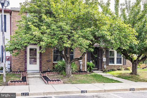 122 SANDALWOOD COURT WALKERSVILLE MD 21793