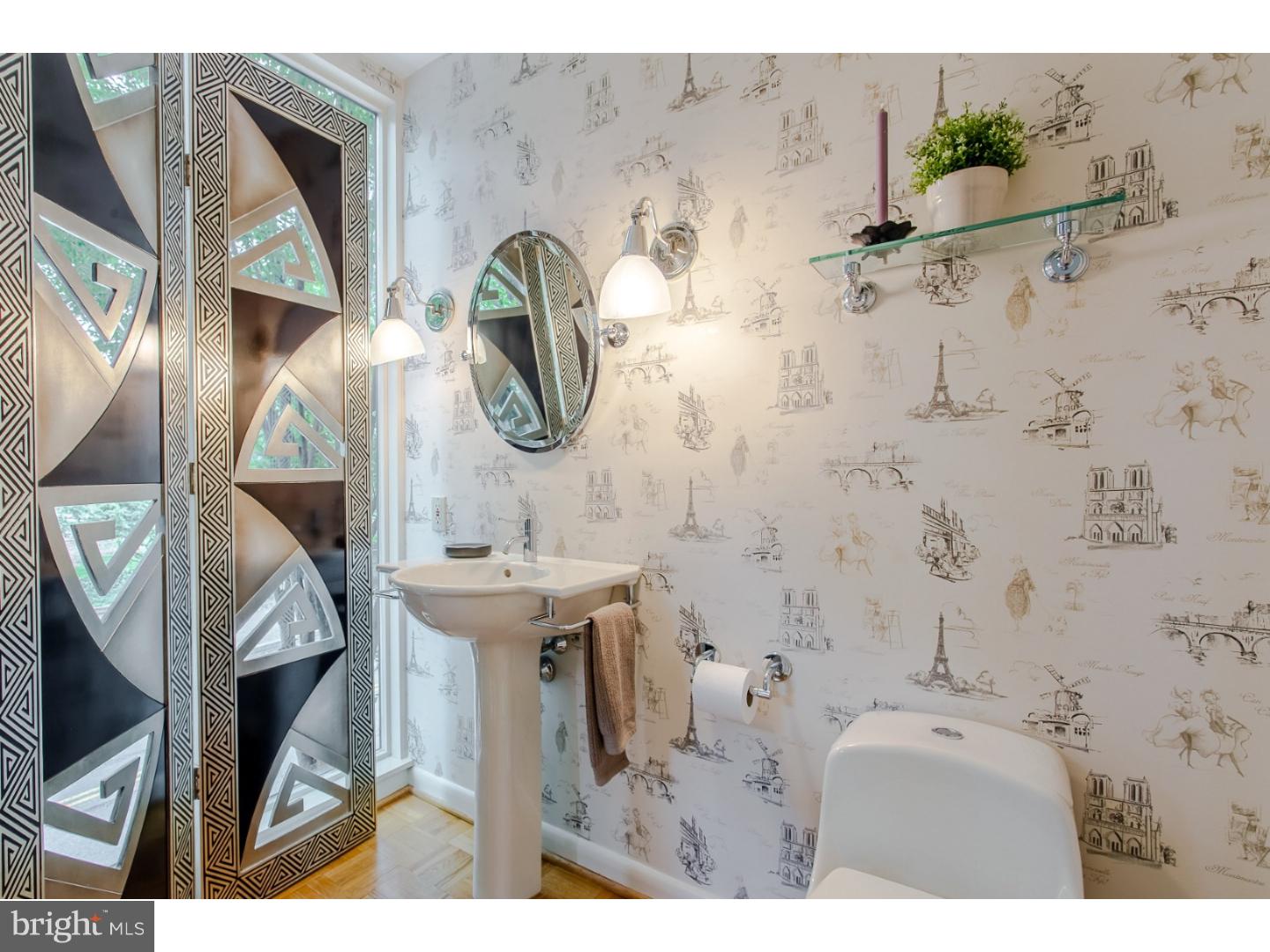 SOCIETY HILL - Residential