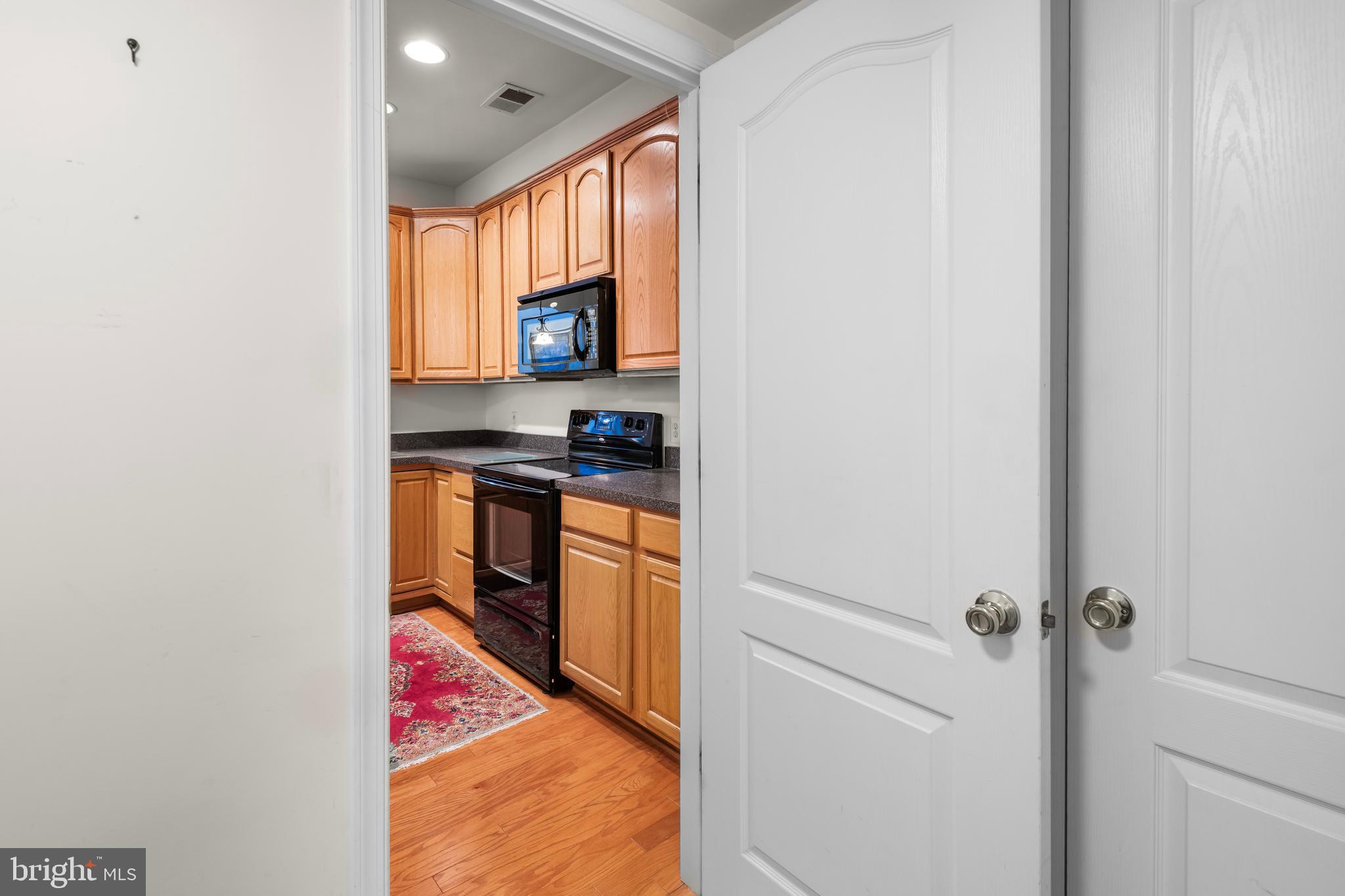 KENSINGTON VILLAS - Residential