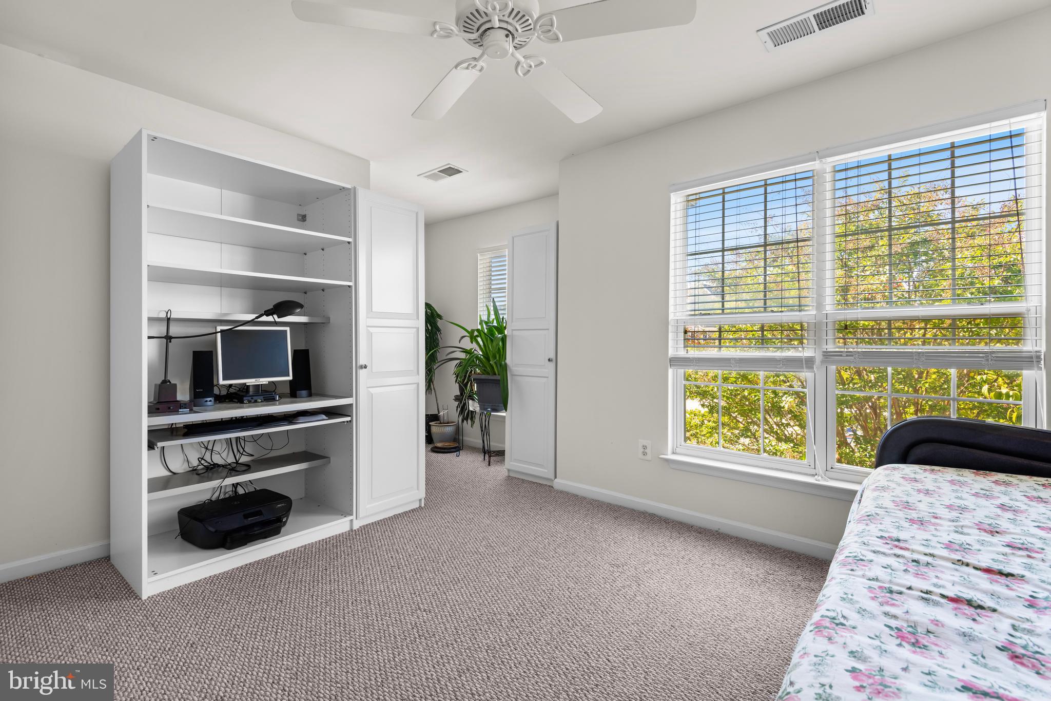 KENSINGTON VILLAS - Residential