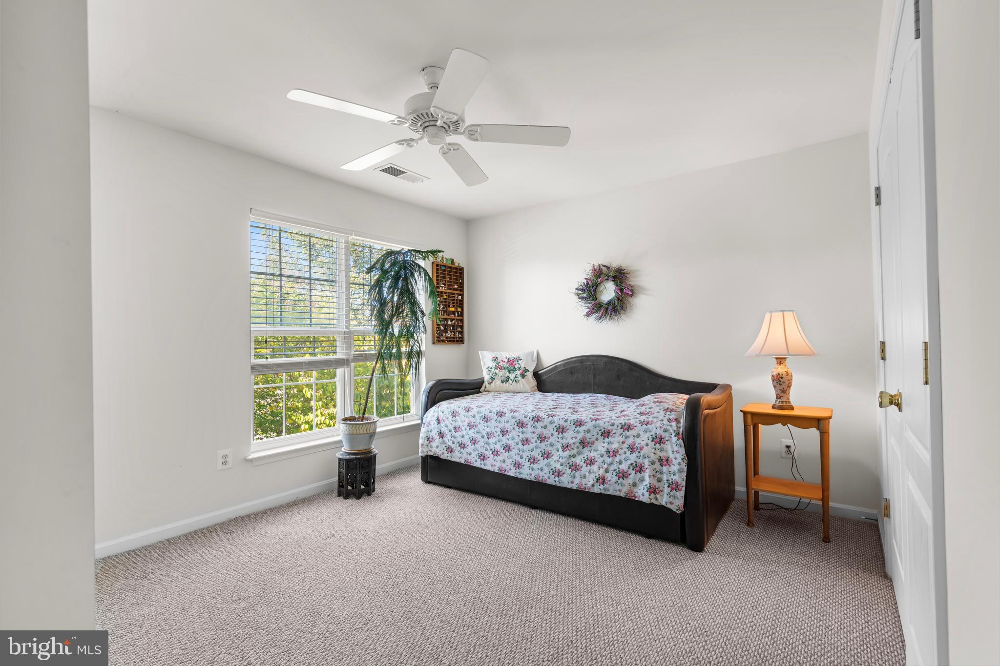 KENSINGTON VILLAS - Residential