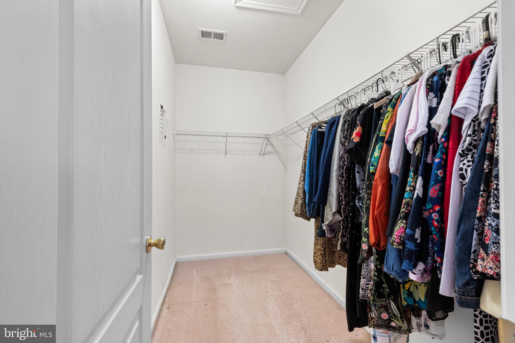 KENSINGTON VILLAS - Residential