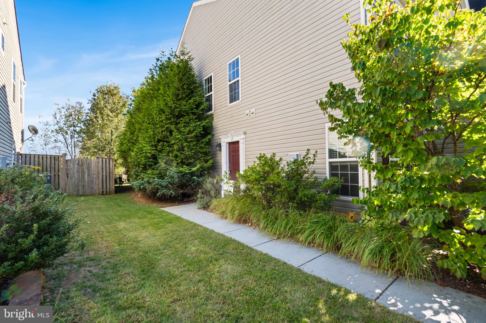 KENSINGTON VILLAS - Residential