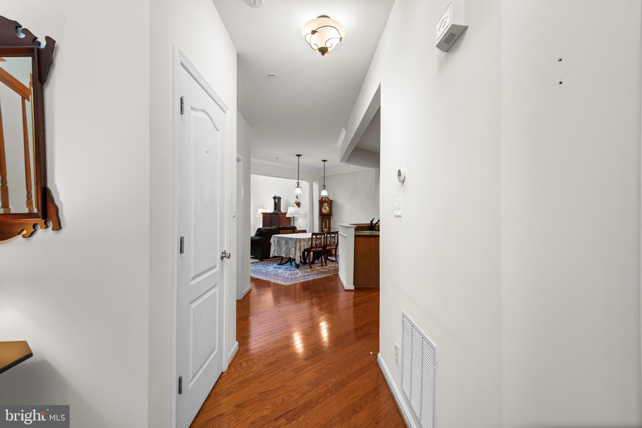 KENSINGTON VILLAS - Residential