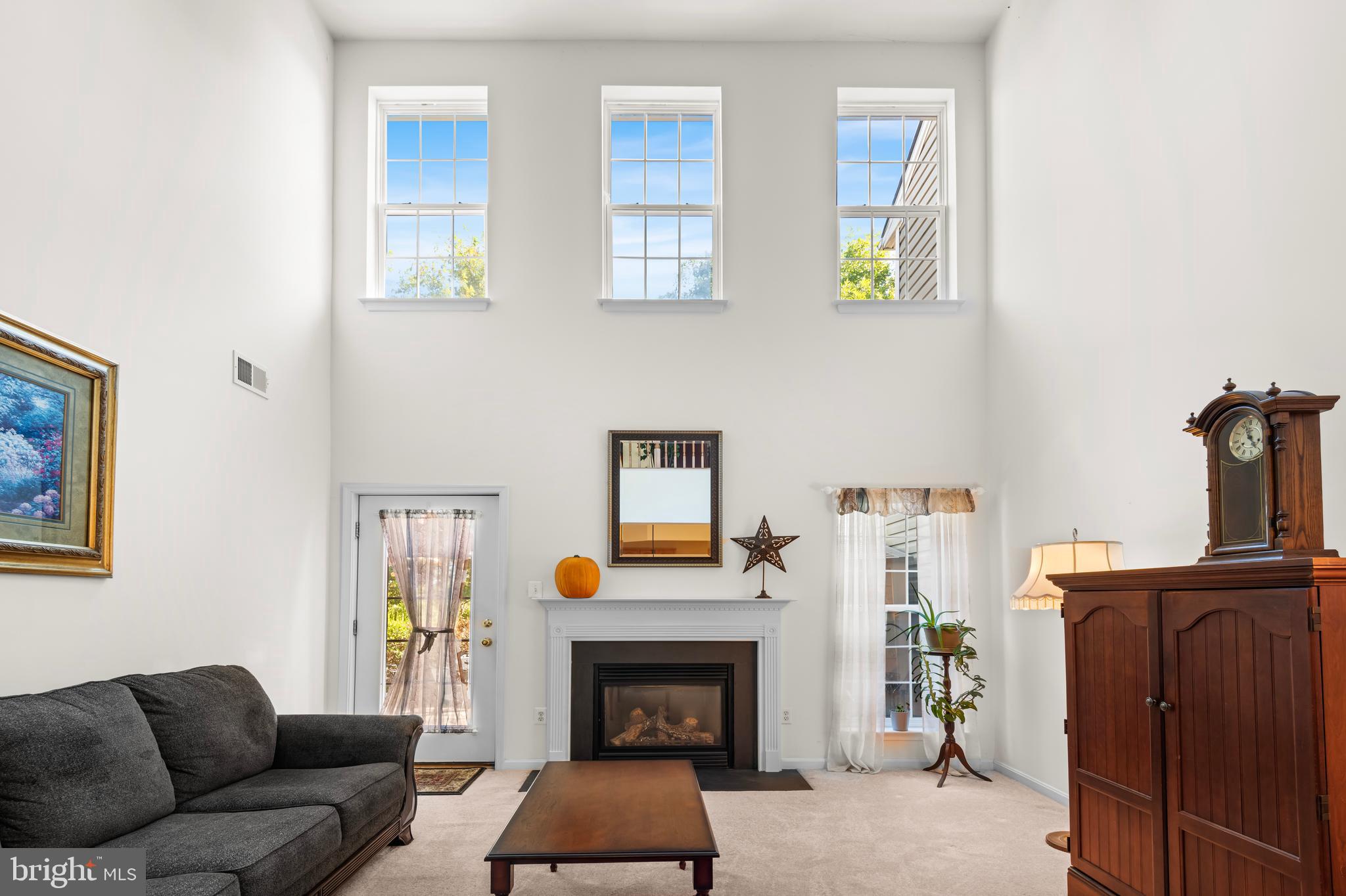 KENSINGTON VILLAS - Residential