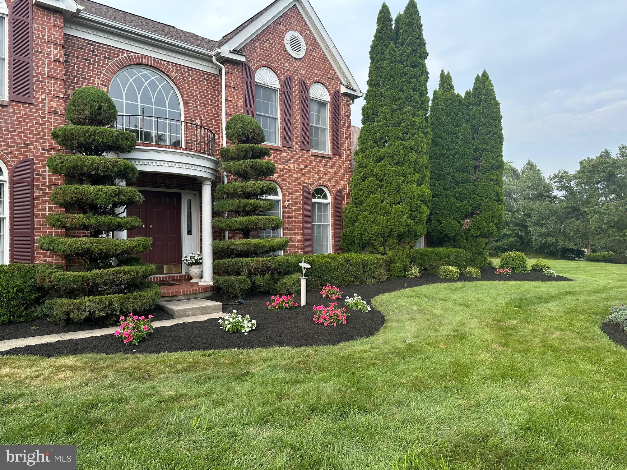 2062 SILVERWOOD DRIVE