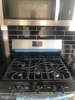 OLD TOWNE VILLAGE CONDOMINIUMS - Residential