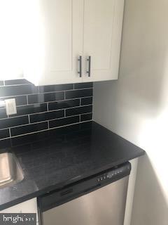 OLD TOWNE VILLAGE CONDOMINIUMS - Residential