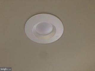 OLD TOWNE VILLAGE CONDOMINIUMS - Residential