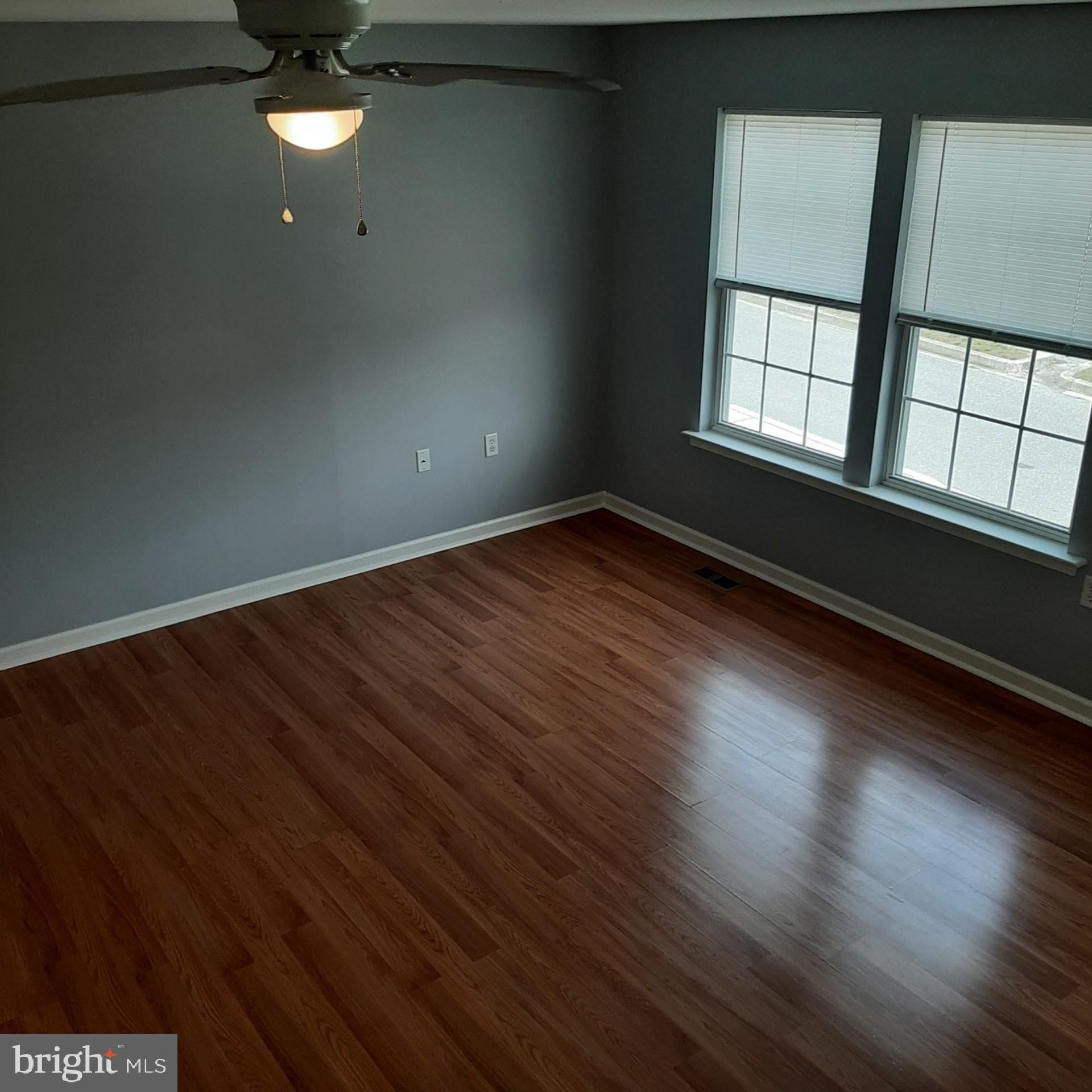 RIVERSIDE VILLAGES - Residential Lease