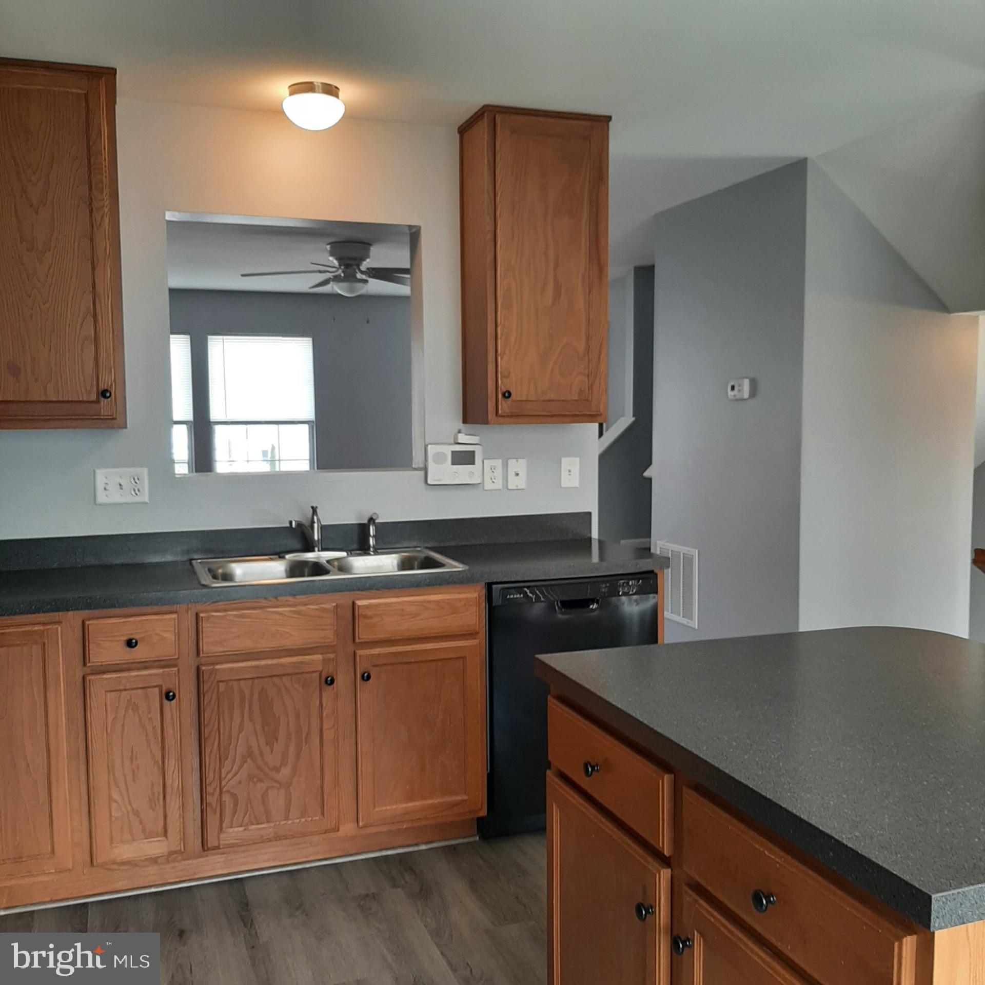 RIVERSIDE VILLAGES - Residential Lease