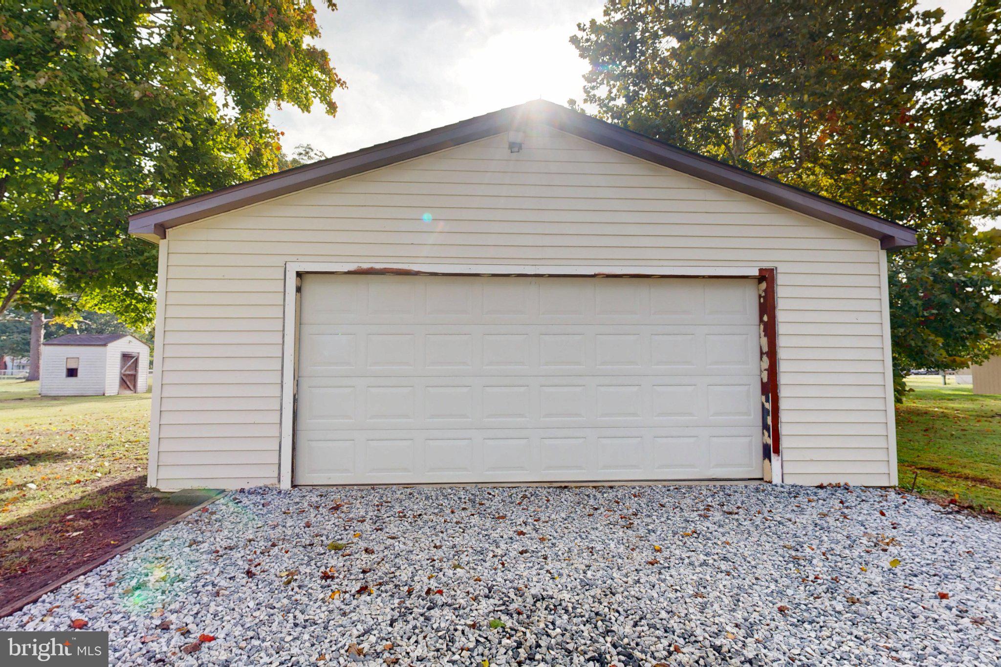 5303 SPRING DRIVE