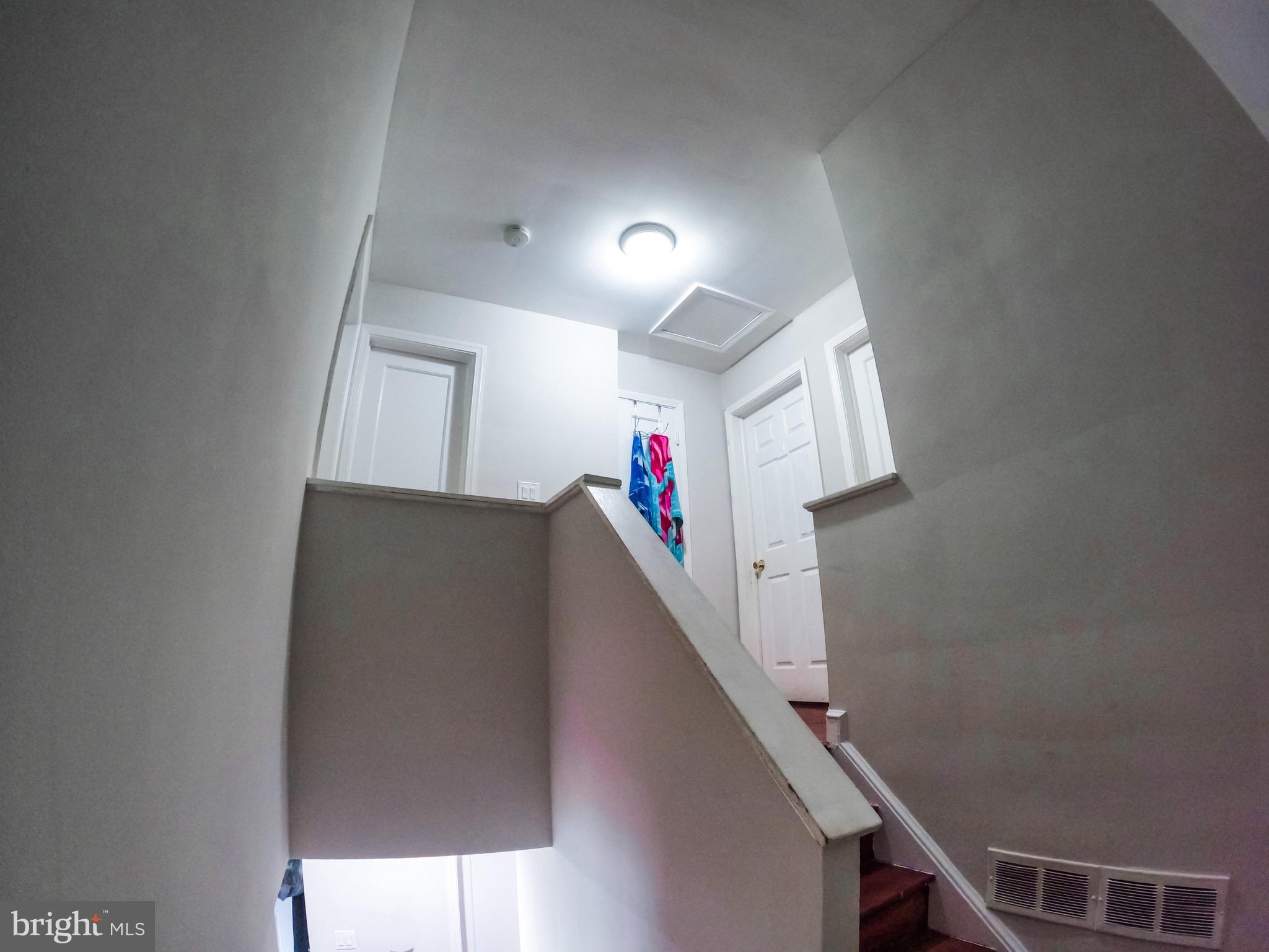 UNIVERSITY GARDENS - Residential