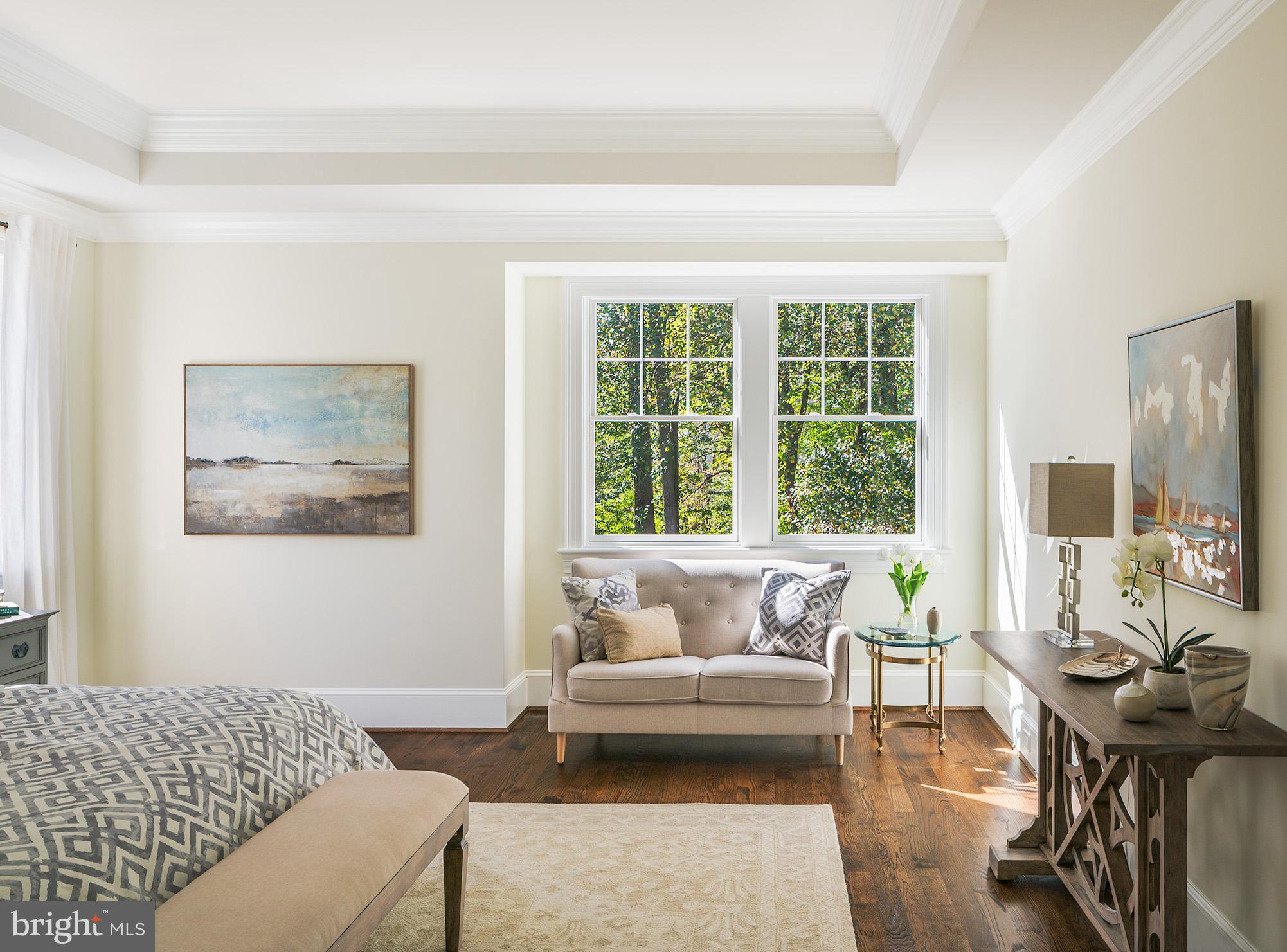 RIVER OAKS - Residential