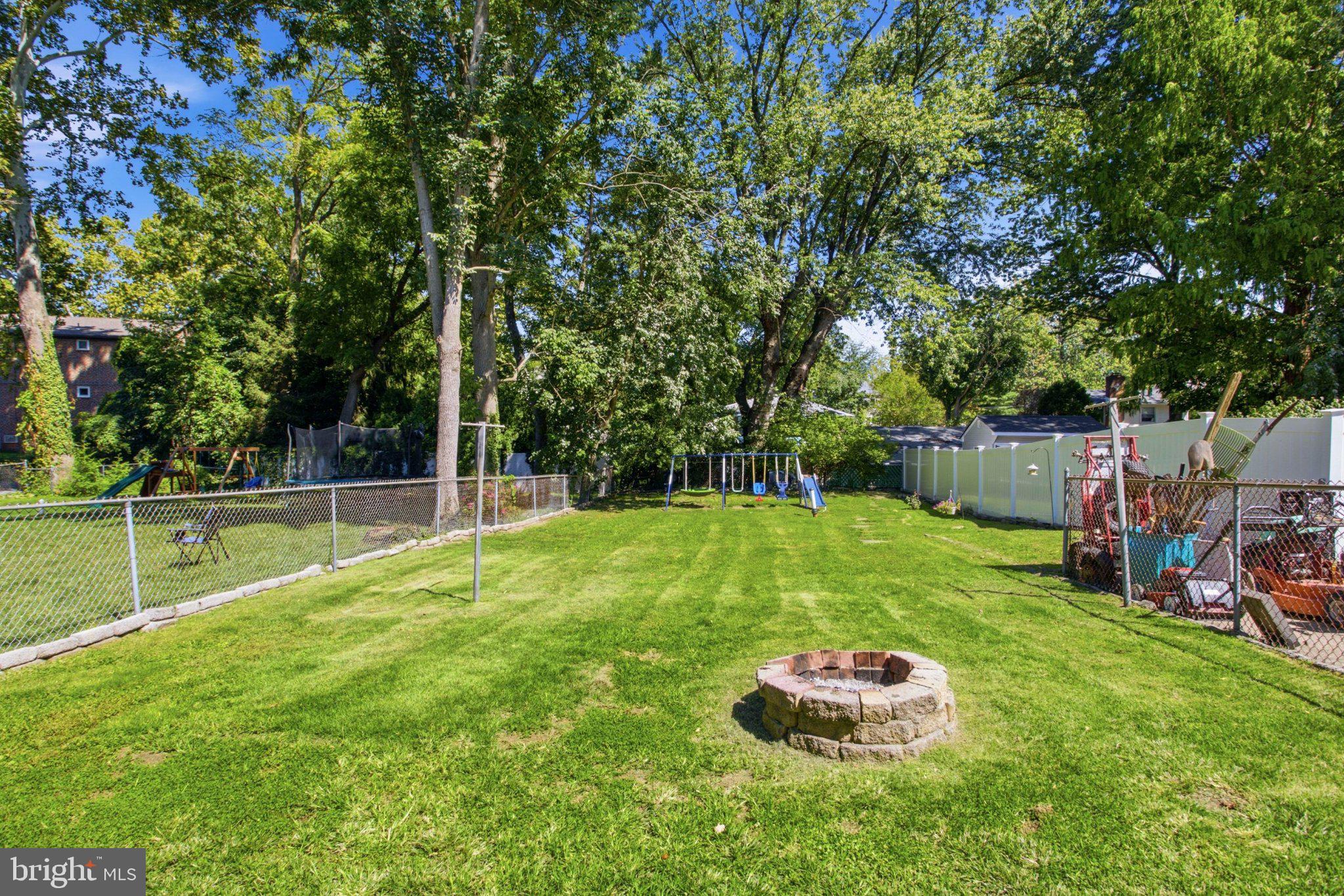 12 LINDEN AVENUE